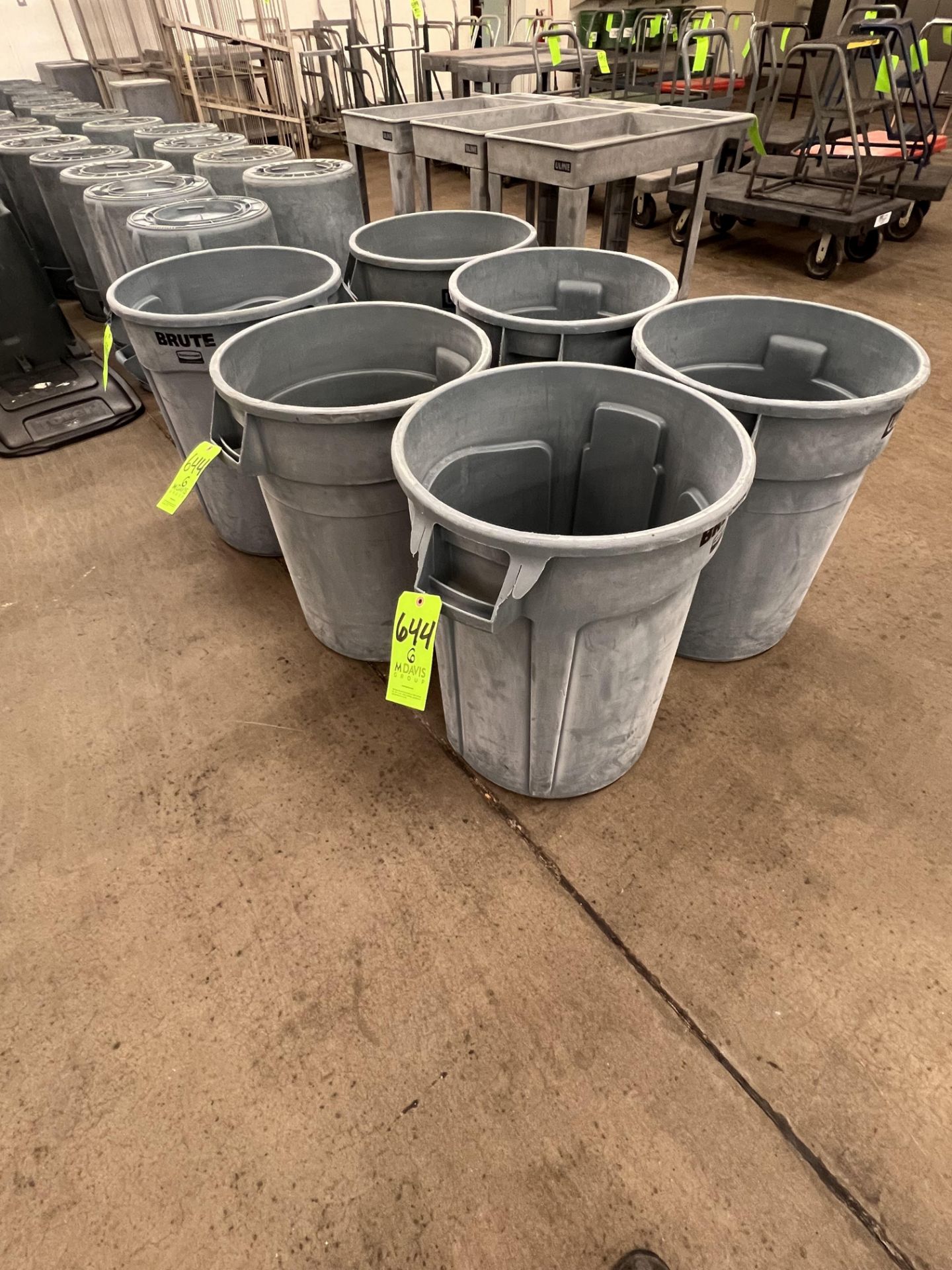 (6) RUBBERMAID BRUTE TRASH CANS