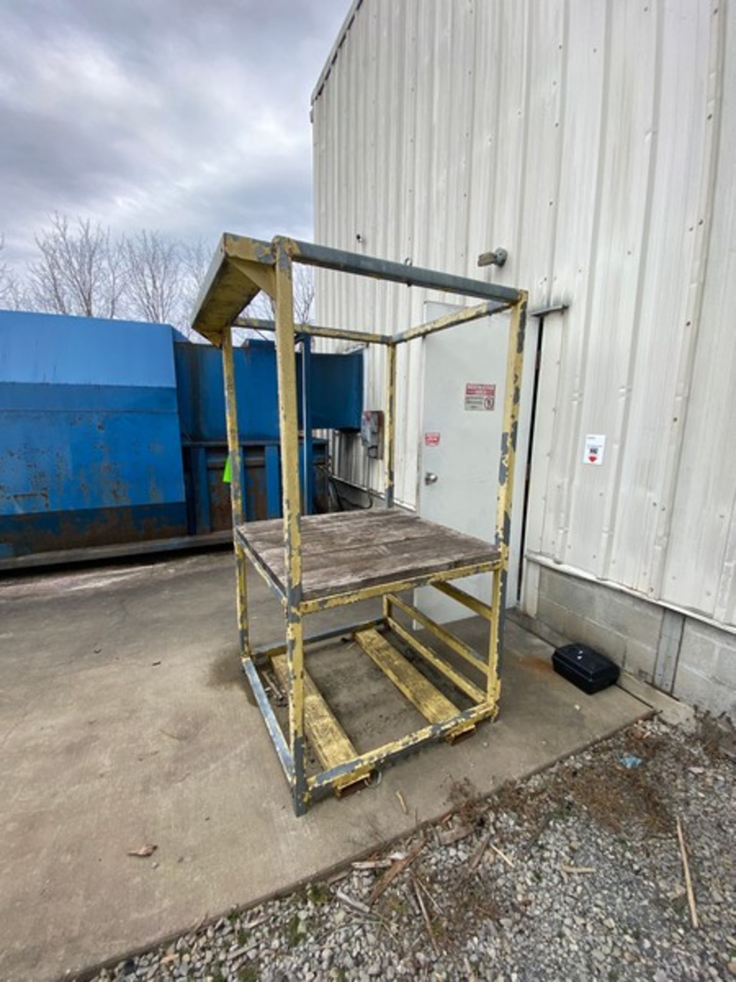 SHELF & BASKET UNIT, WITH BOTTOM FORK POCKETS (LOCATED IN HERMITAGE, PA) - Image 2 of 2