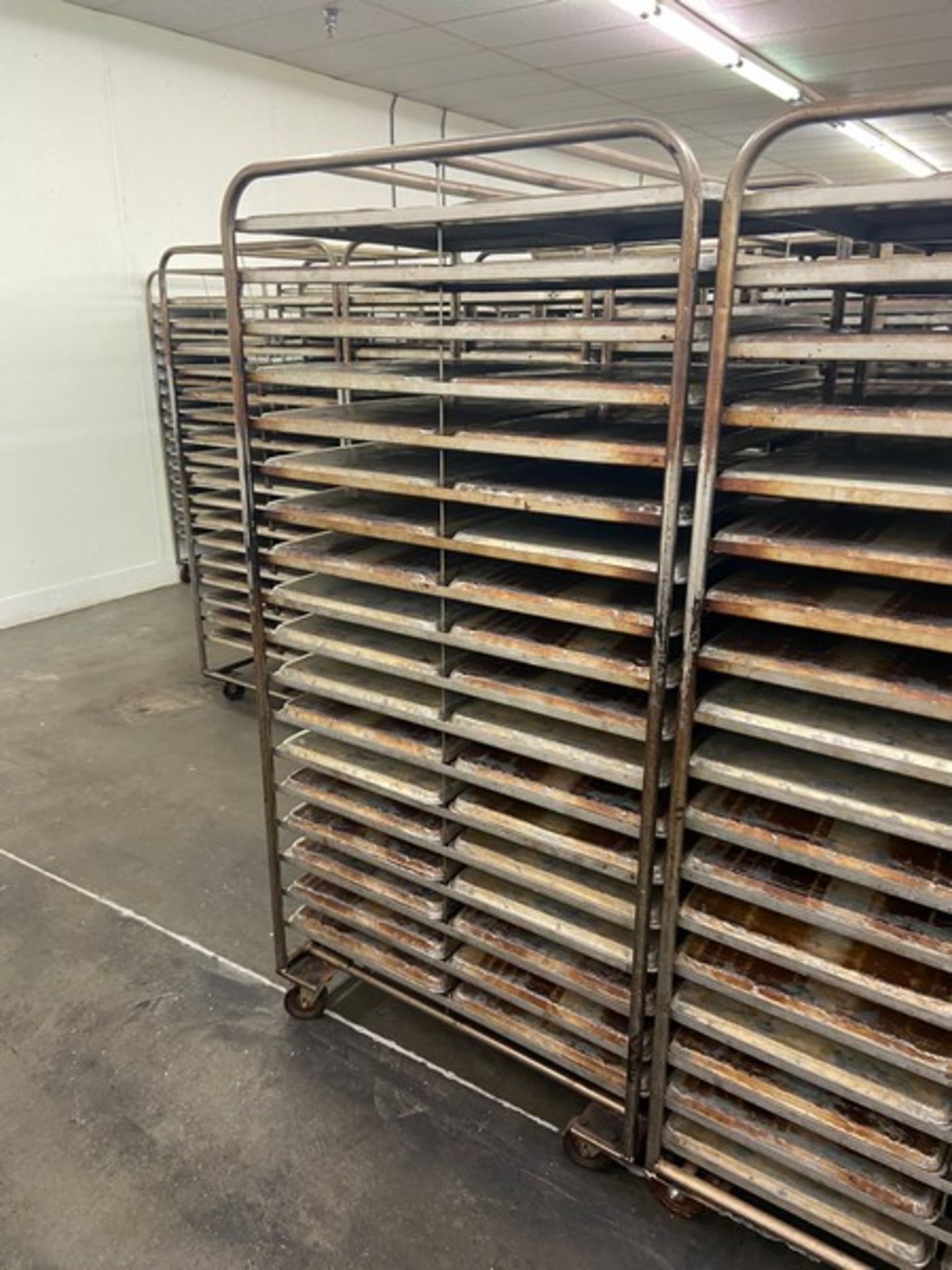 (5) PORTABLE DOUBLE SIDED BAKING PAN RACKS, MOUNTED ON CASTERS (LOCATED IN HERMITAGE, PA) - Image 3 of 3