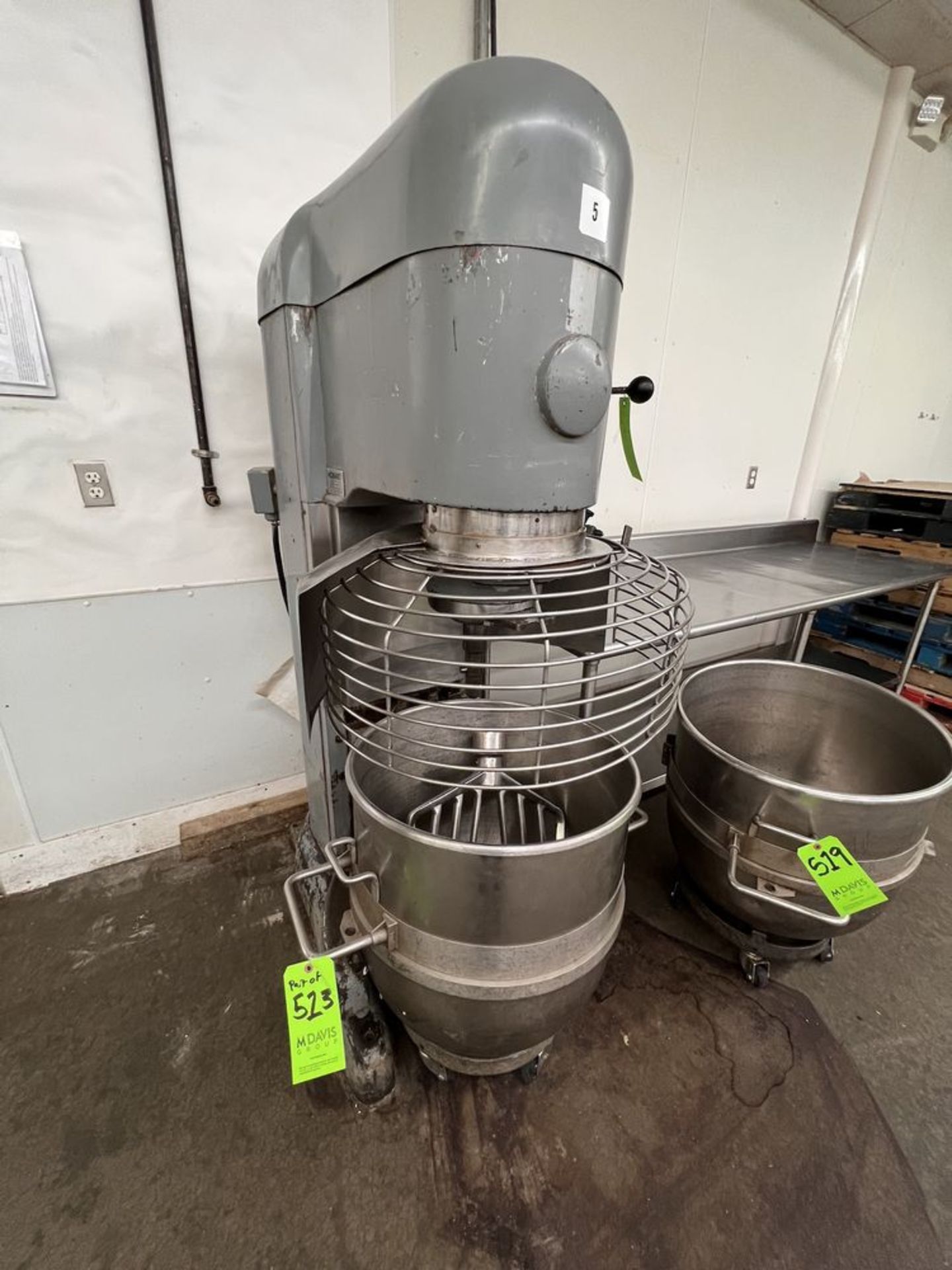 HOBART MIXER, MODEL V1401, S/N 1340529, BEATER ATTACHMENT, MIXING BOWL AND BOWL DOLLY