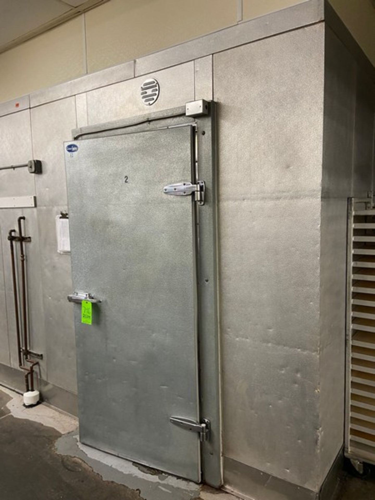 WALK-IN BLAST FREEZER, WITH (2) KRAMER 3-FAN BLOWER UNITS INSIDE THE UNITS, WITH (2) DOORS (LOCATED - Image 2 of 7