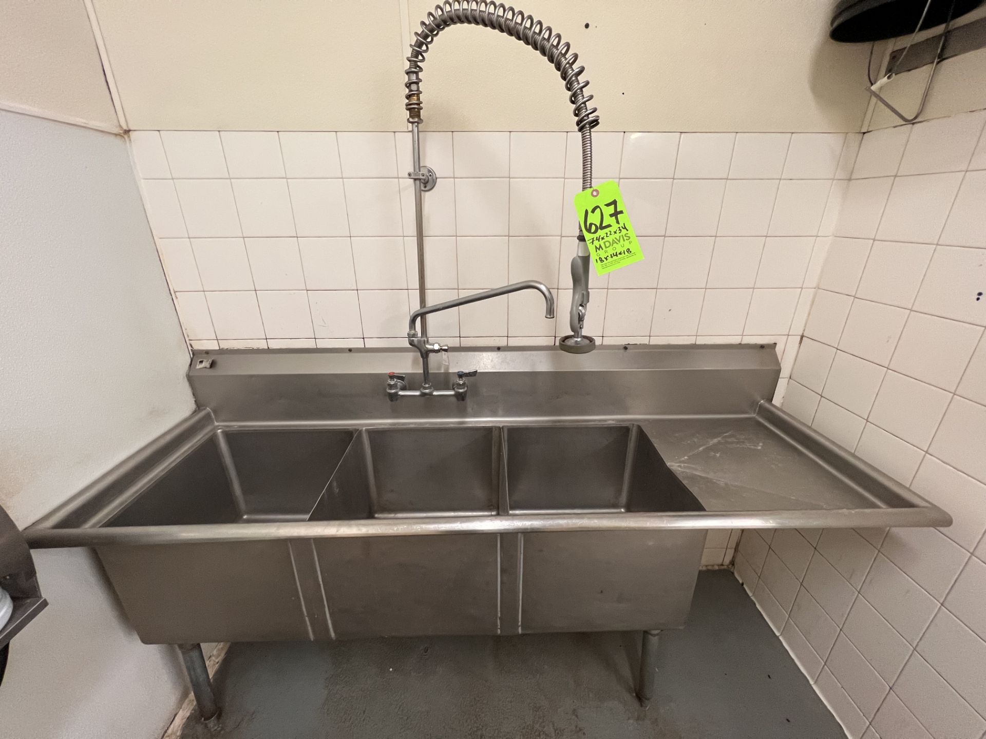 3-BOWL S/S SINK, APPROX. OVERALL DIMS: 74 IN. L X 22 IN. W X 34 IN. H, BOIWL APPROX DIMS: (3) 18 IN. - Image 2 of 4