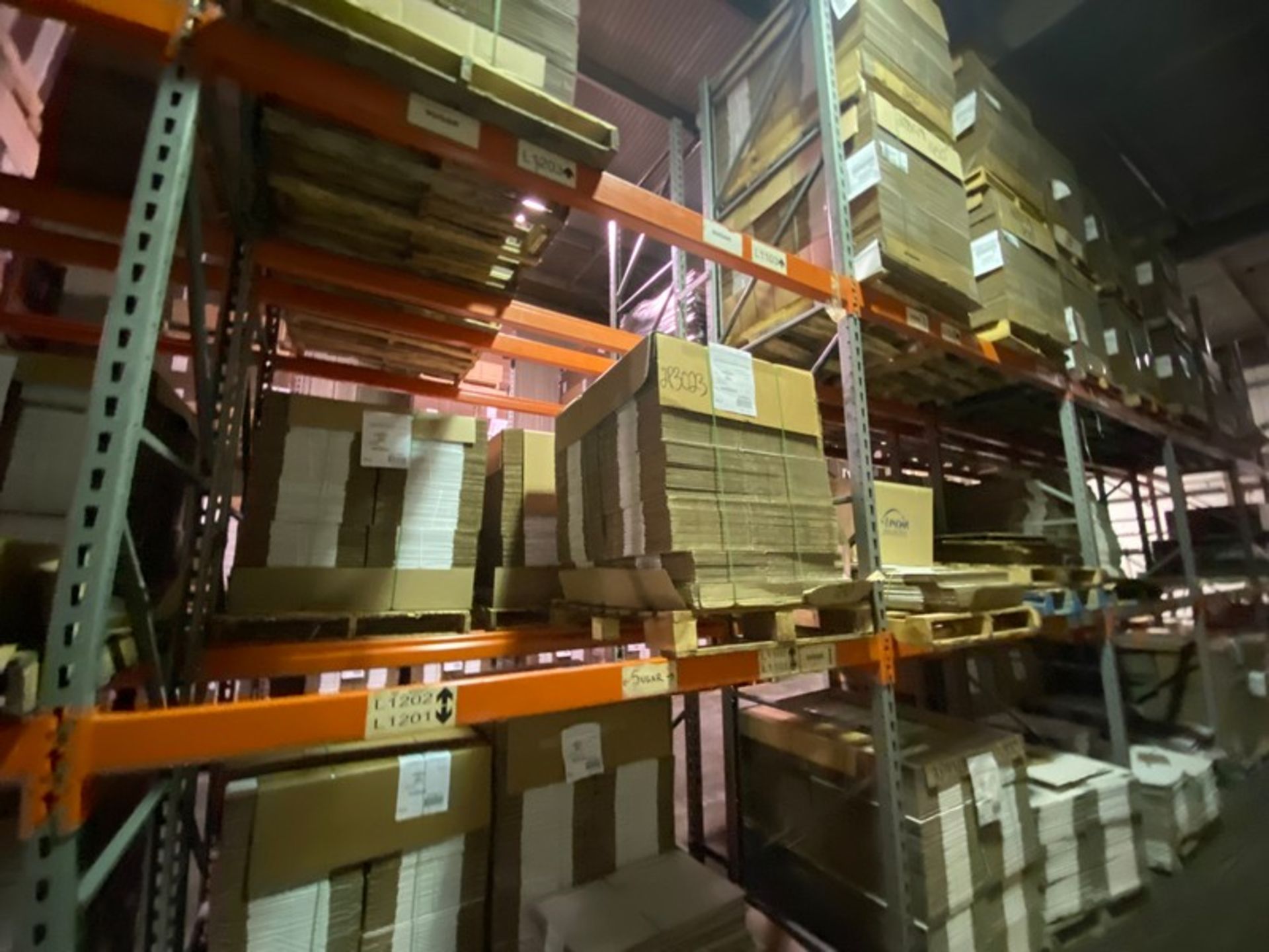 LOT OF ASSORTED CORRIGATED, CONTENTS OF MIDDLE SHELF OF PALLET RACKING (LOCATED IN HERMITAGE, PA) - Image 5 of 8