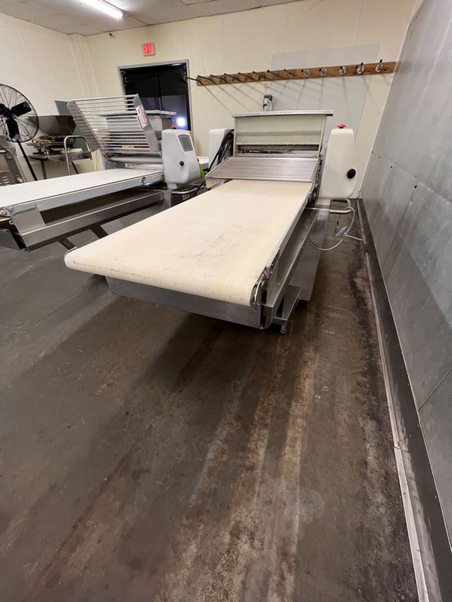 RONDO SHEETER, MODEL SFA 612, S/N COA35210, APPROX. 132 IN. L X 25 IN. W BELT CONVEYOR - Image 6 of 7