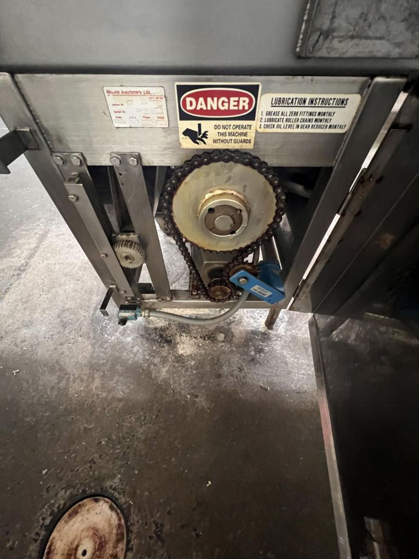 MOLINE SHEETING AND FILLING LINE FOR COOKIES WITH ICING, INCLUDES MOLINE FLOUR AND POWDER DISPENSING - Image 13 of 18