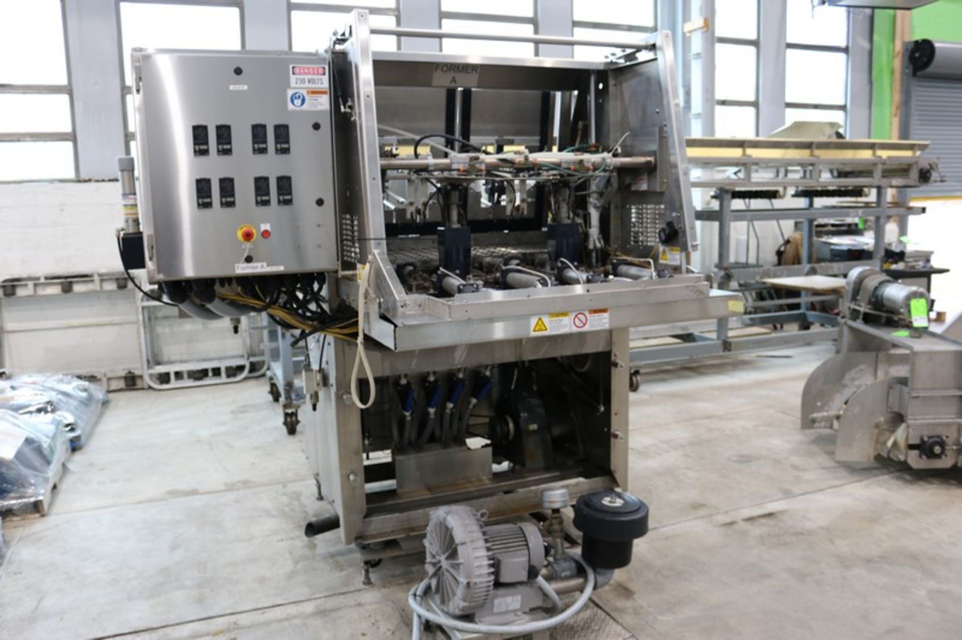 2011 Kliklok-Woodman Tray Former, M/N SR4 PRSWD, S/N 506, 240 Volts, 3 Phase, with Boower (INV# - Bild 2 aus 10