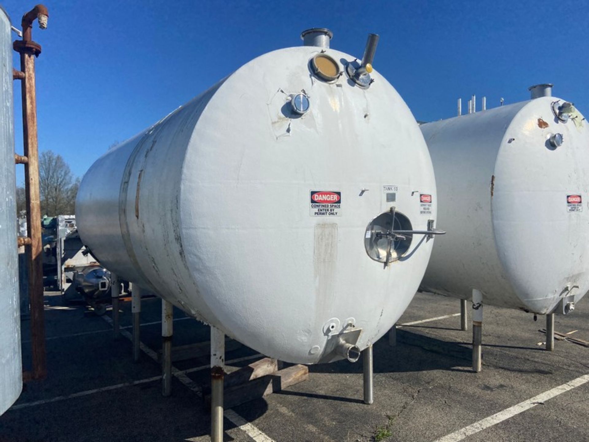 Sprinkman Corp. Aprox. 7,100 Gal. Horizontal  Jacketed Tank, S/N 80-8336, Overall Length:  Aprox. 14