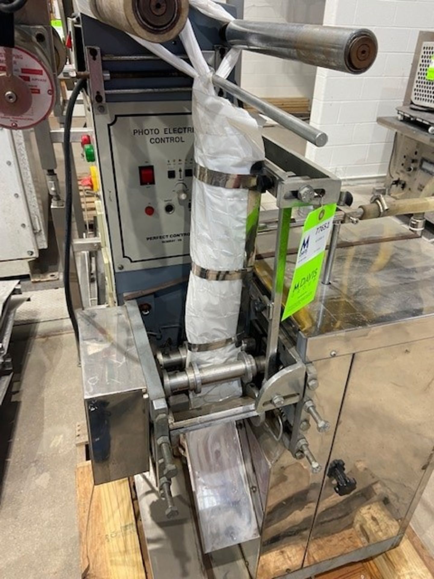 Vertical Pouch Filler, Mounted on Portable Frame (INV#77651)(Located @ the MDG Showroom 2.0 in - Image 4 of 6