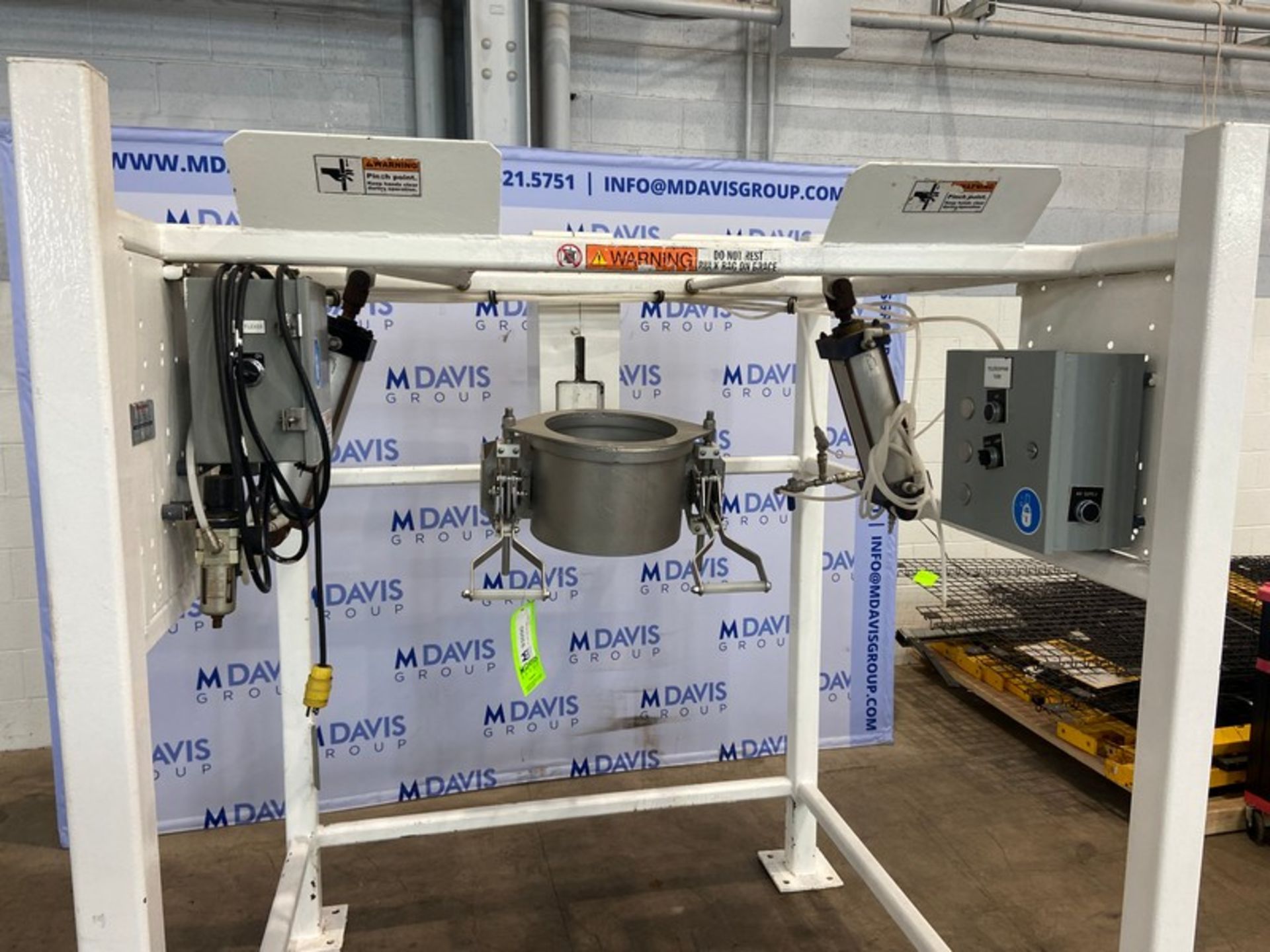 Flexicon Bulk Bag Unloading Station, S/N 63994, with Mild Steel Frame (INV#93090)(Located @ the - Image 3 of 10
