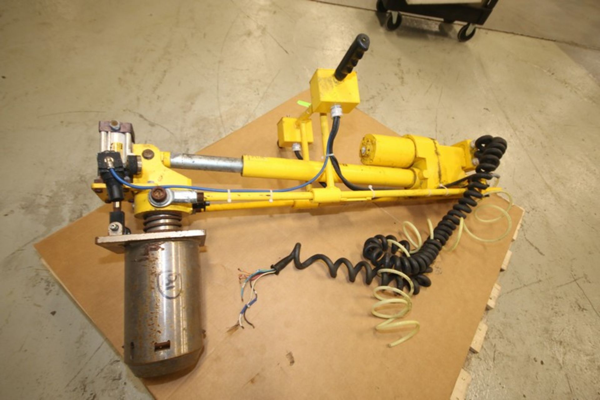 Tilt - Lock Inc. Roll Handler, Model YY 94/76-2A, 1/2 hp, 115V (INV#88381)(Located @ the MDG Auction - Image 2 of 3