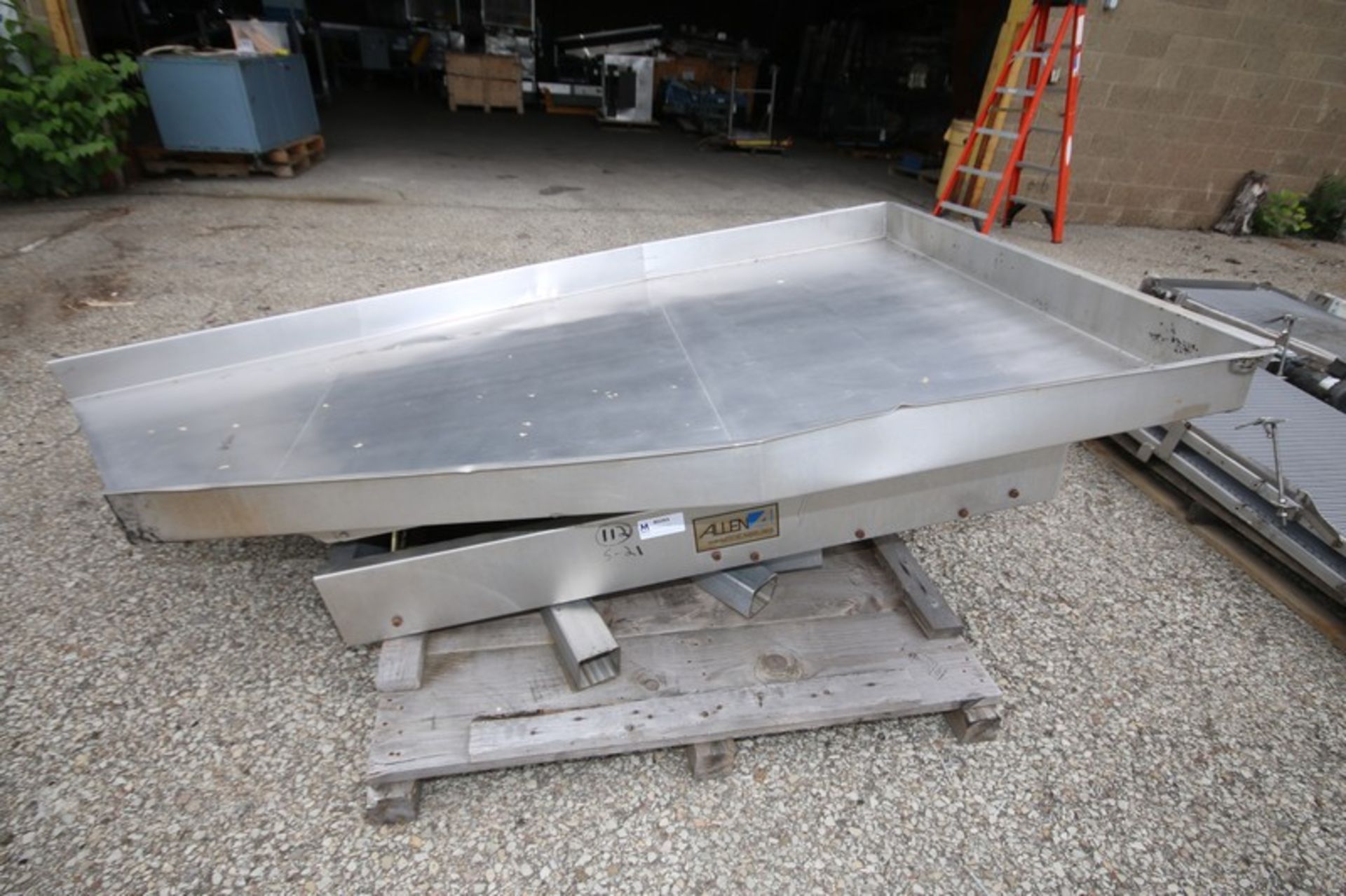 Allen Aprox. 9' L x 5" W x 5" D S/S Shaker Conveyor (INV#80283)(Located @ the MDG Auction Showroom