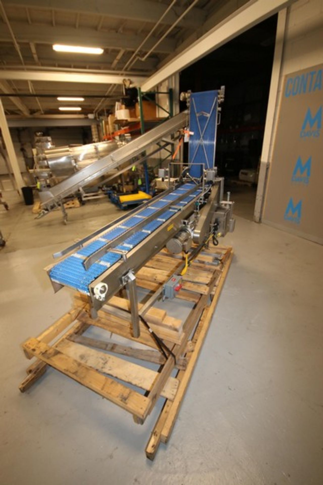 Line Source S/S Inclined Conveyor, M/N CV8016, S/N L02047, Overall Dims.: Aprox. 7 ft L x 12" W x - Image 4 of 11