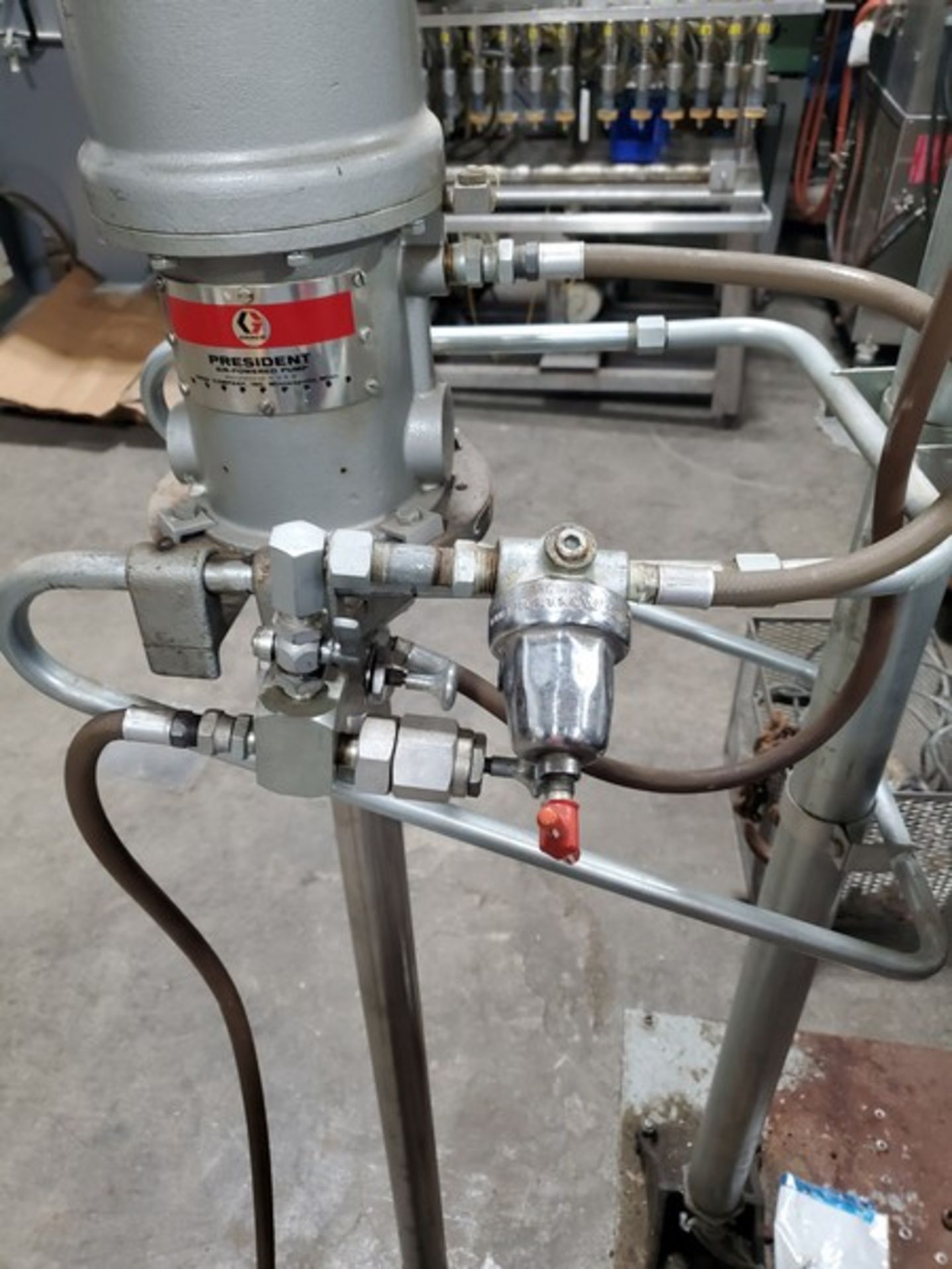 Graco Pump, Model 206455, S/N 700, Ratio 10-1 (Located Napanee, Ontario, Canada) (Loading $30) - Image 3 of 4