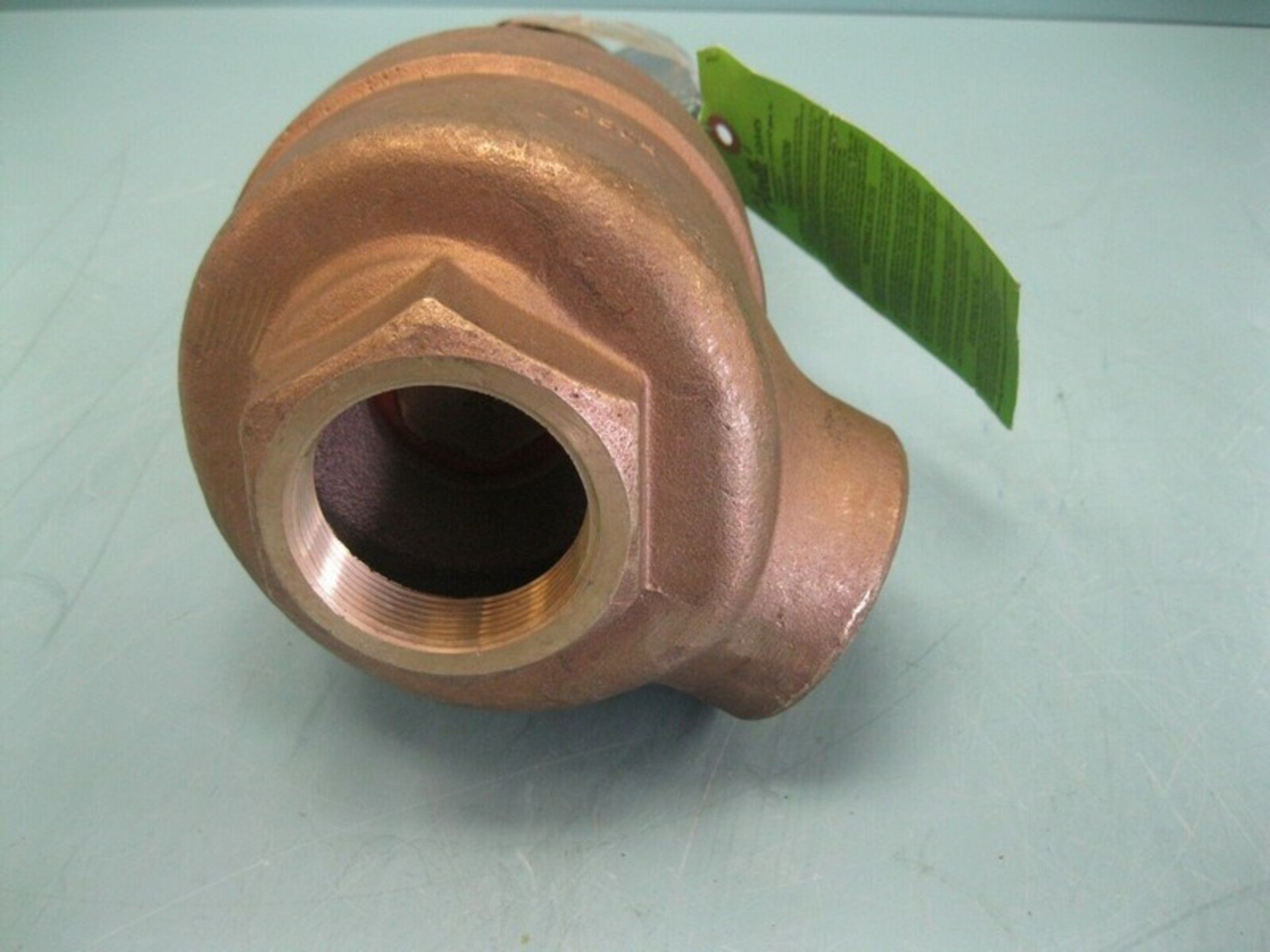 2" x 2-1/2" Apollo RVW61-245 10-618 Bronze Hot Water Relief Valve (Located Springfield, NH)(Handling - Image 4 of 5