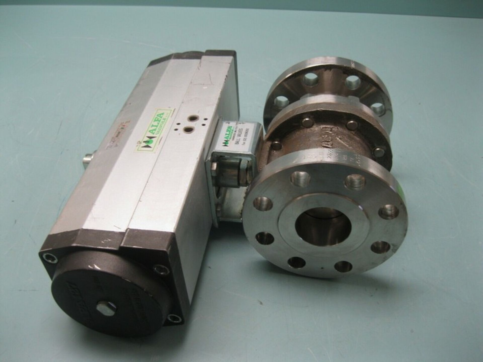 2-1/2" 300# Alfa Valvole SS Actuated Ball Valve (Located Springfield, NH)(Handling Fee $50) (NOTE: - Image 2 of 8