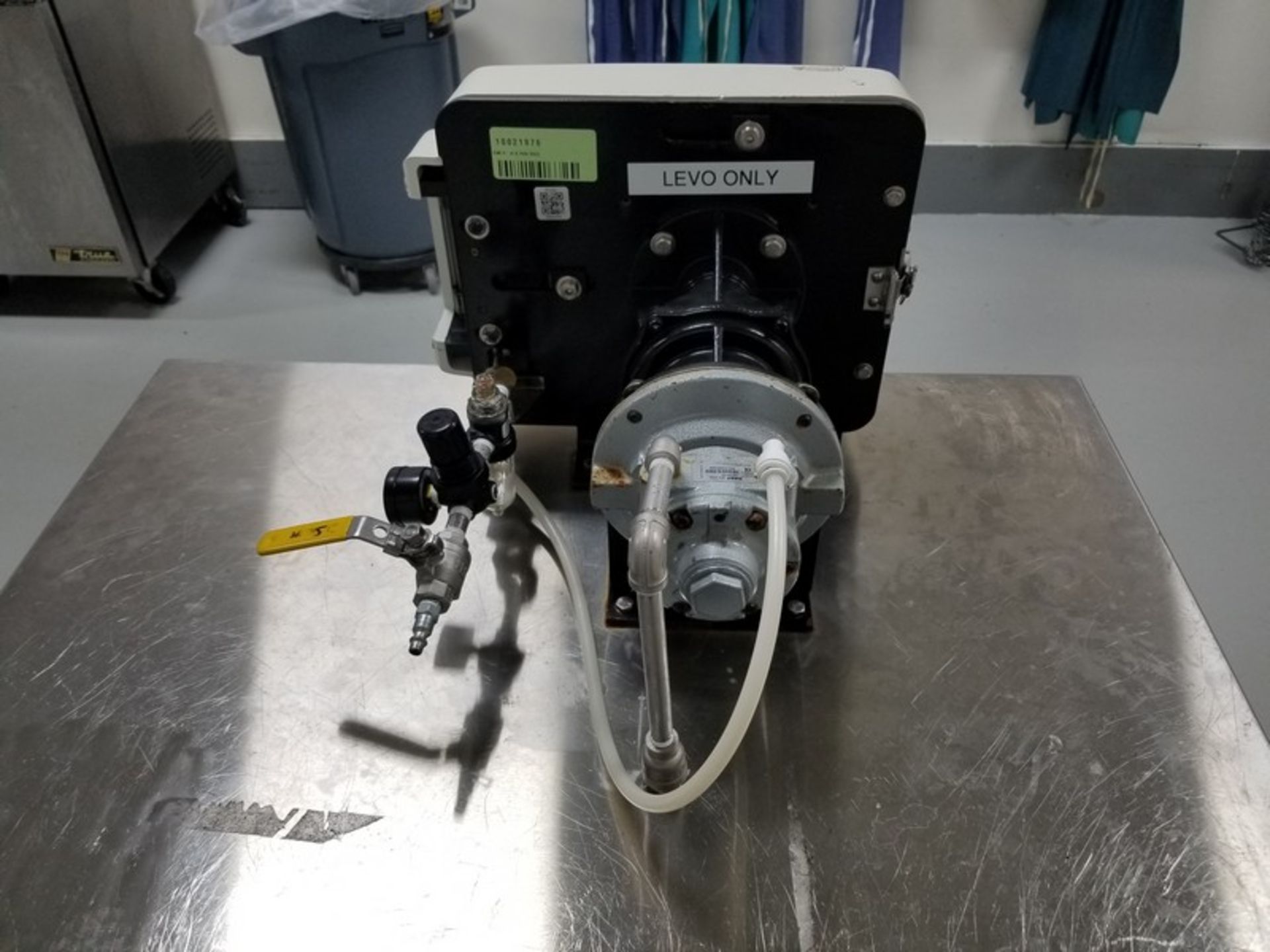 2 Cole-Parmer Masterflex B/T Peristaltic Pumps mounted on Stainless Tables Air operated "as-is" S# - Image 6 of 9