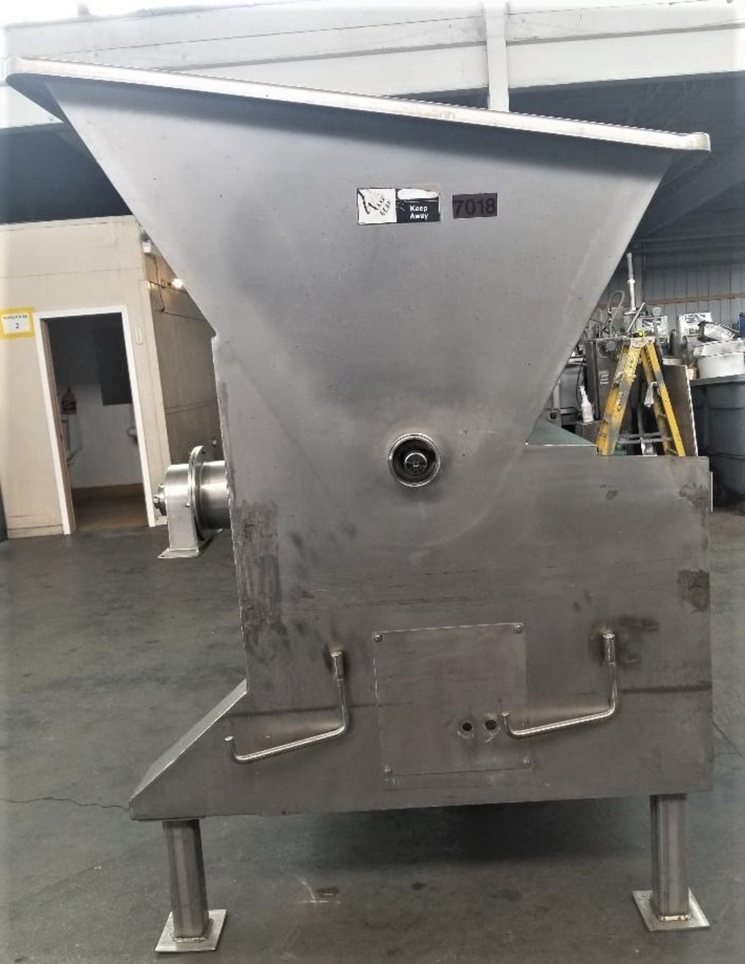Weiler 2,000 lb. S/S Constant Flow Hopper, Model CFH, S/N 91289 with Feed Tray, Hopper Capacity 2, - Image 3 of 17