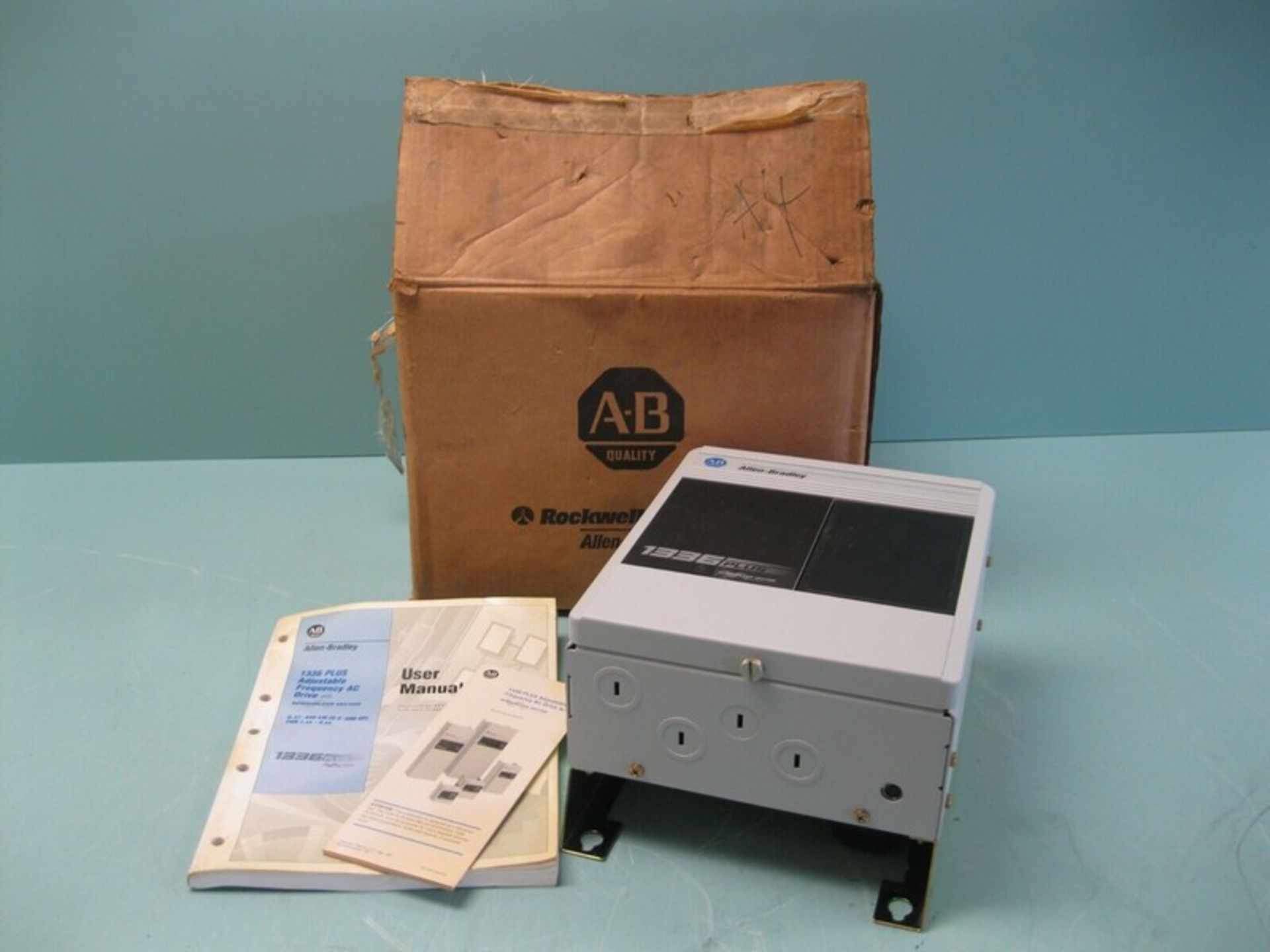 Allen-Bradley 1336S-BRF05 Adjustable Frequency 0.5 HP AC Drive (Located Springfield, NH)(Handling