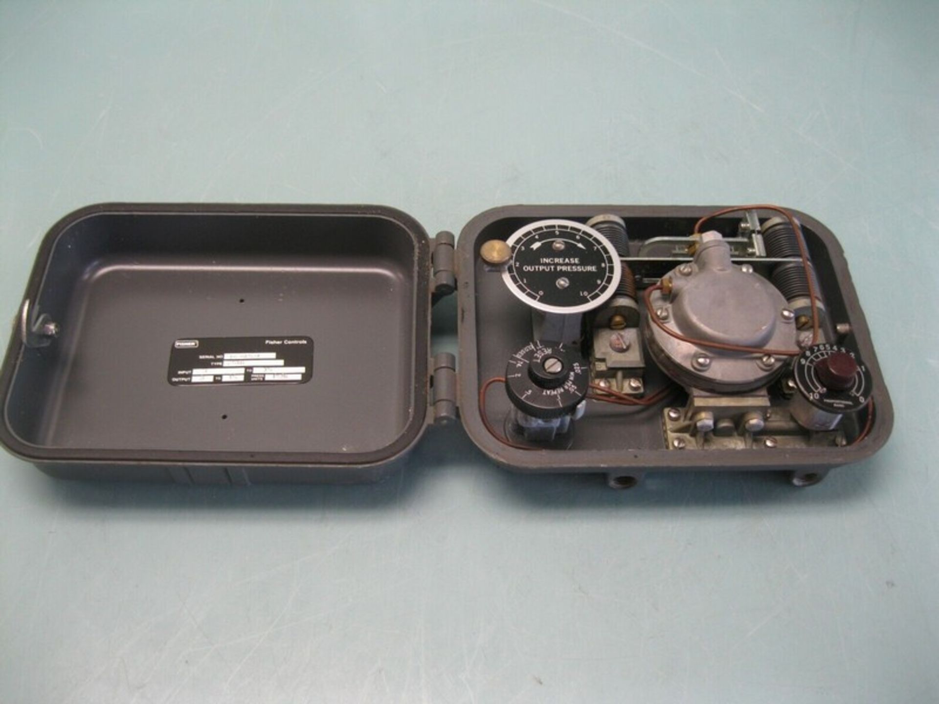 Fisher 2516 Controller Transmitter Multi-Trol Receiver (Located Springfield, NH)(Handling Fee $ - Image 3 of 5