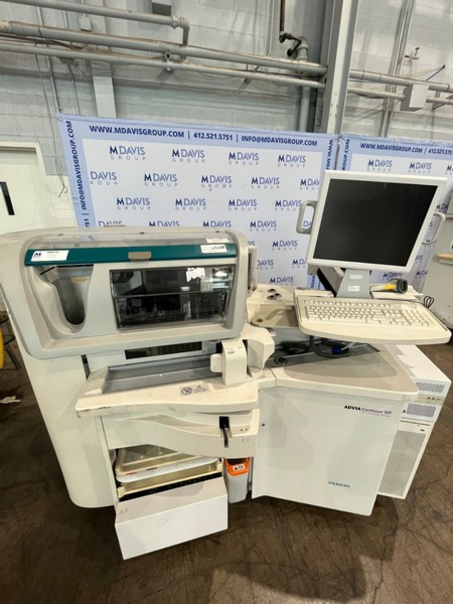 ADVIA CENTAUR XP Immunoassay system simens ADVIA CENTAUR XP IMMUNOASSAY SYSTEM SIMENS S/N