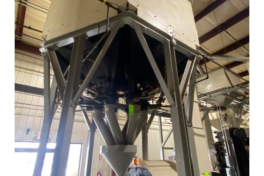 6-Station Distribution Bin, with Air Outlet Valves, Mounted On Steel Legs (LOCATED IN ONEONTA, N.Y.) - Image 3 of 9