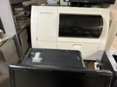 BD FACSMicroCount flow cytometer Micro Pro (LOCATED IN MIDDLETOWN, N.Y.)-FOR PACKAGING & SHIPPING