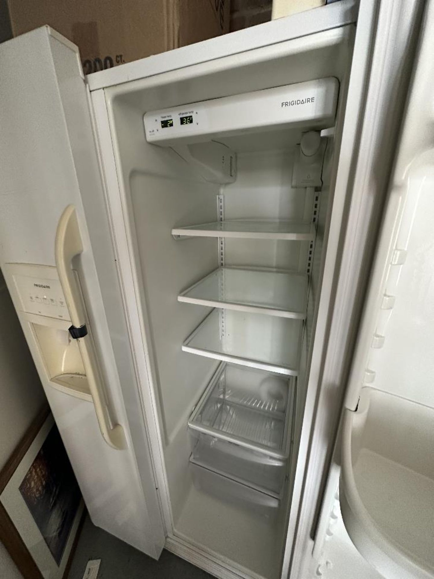 Frigidaire Refrigerator Freezer (LOCATED IN MIDDLETOWN, N.Y.)-FOR PACKAGING & SHIPPING QUOTE, PLEASE - Image 2 of 4