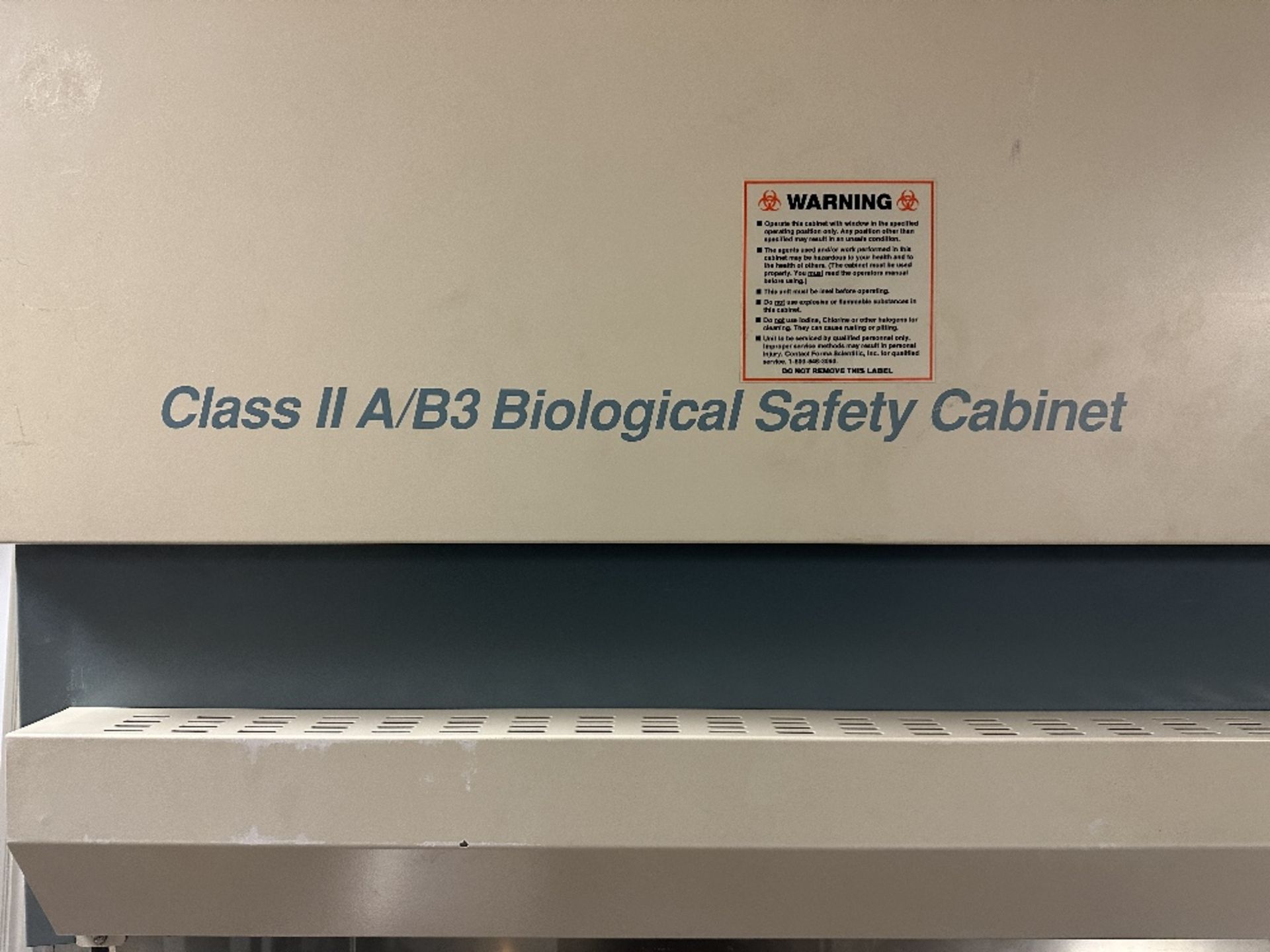 Thermo Class II 72" Type A/B3 1186 Safety Cabinet (LOCATED IN MIDDLETOWN, N.Y.)-FOR PACKAGING & - Image 4 of 6