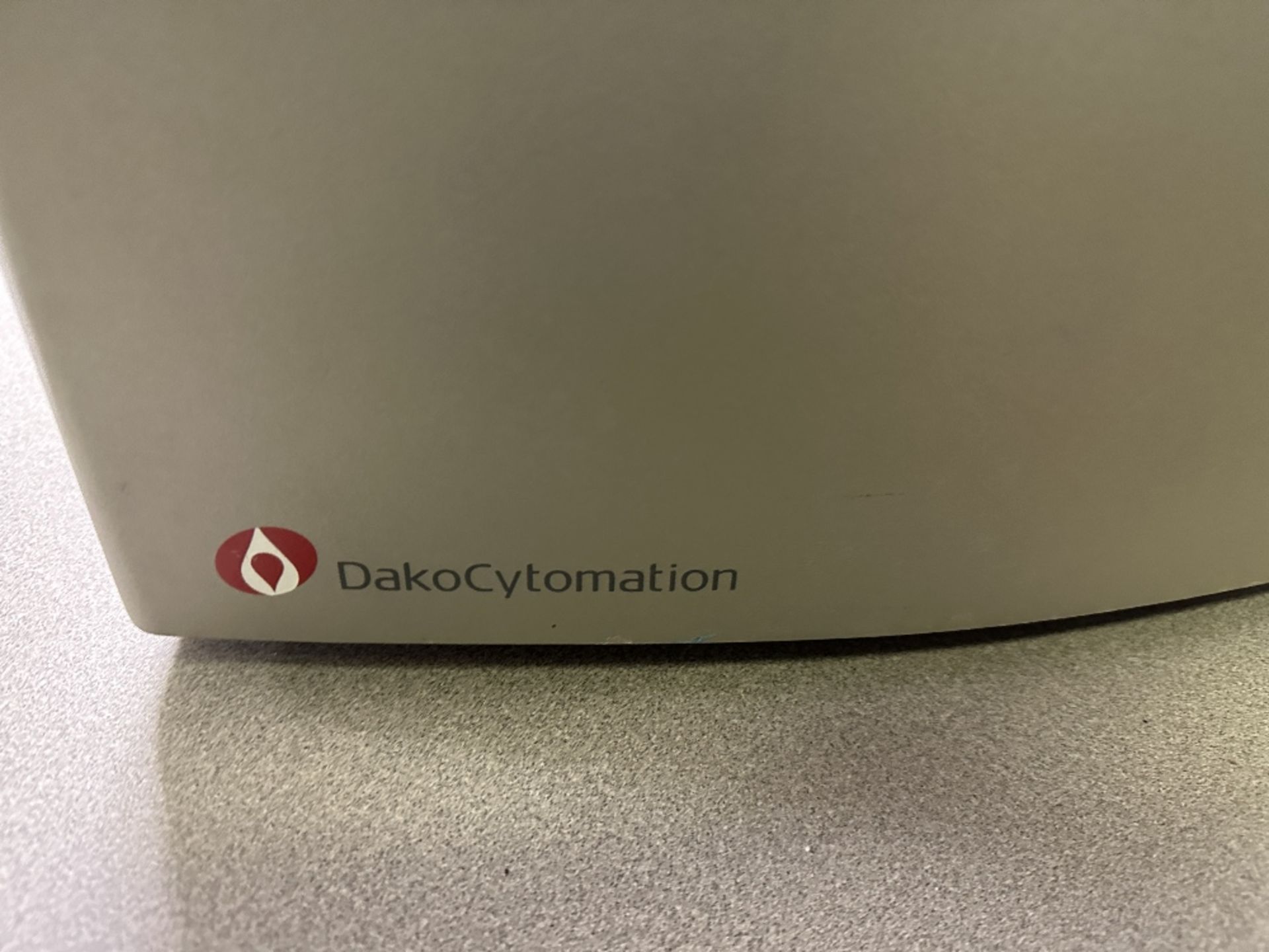 Dakocytomation CyAn ADP Analyzer (LOCATED IN MIDDLETOWN, N.Y.)-FOR PACKAGING & SHIPPING QUOTE, - Image 2 of 2