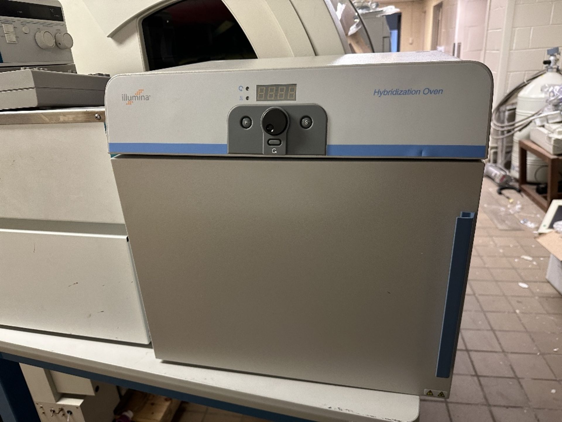Illumina 230402ILL Hybridization Incubator Oven (LOCATED IN MIDDLETOWN, N.Y.)-FOR PACKAGING &