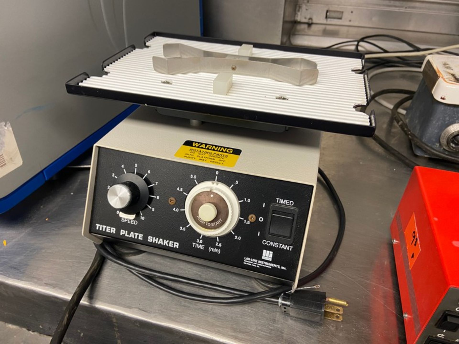 Lab Line Instruments Inc. Titer Plate Shaker, M/N 4625, S/N 0399-1066, 120 Volts (LOCATED IN-FOR