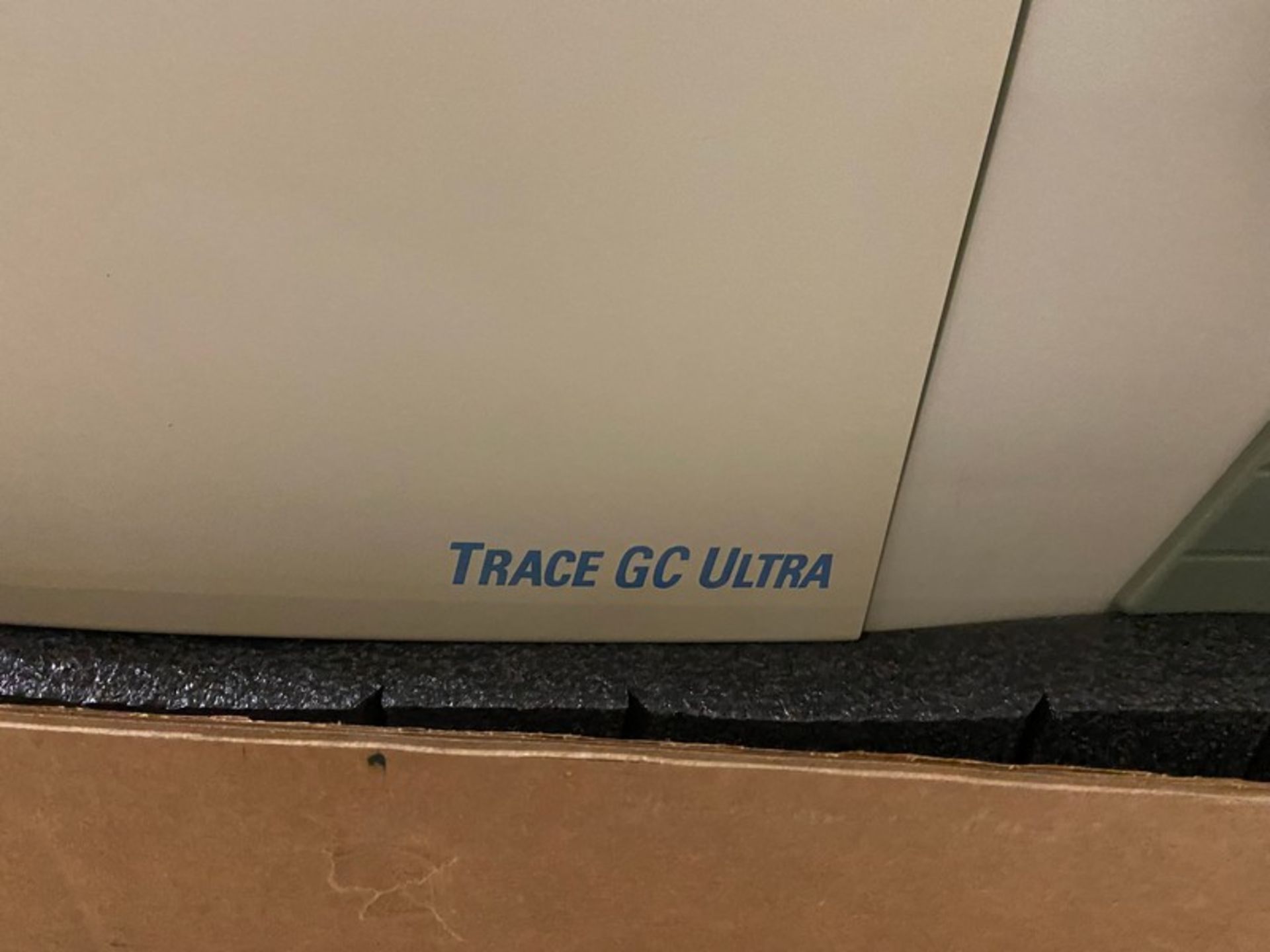 Thermo Scientific Mult-Channel Gas Chromatograph, M/N TRACE GC ULTRA, S/N 320080639 (LOCATED IN- - Image 3 of 6