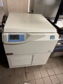Sorvall™ HT6 High-Capacity Floor Centrifuge (LOCATED IN MIDDLETOWN, N.Y.)-FOR PACKAGING & SHIPPING