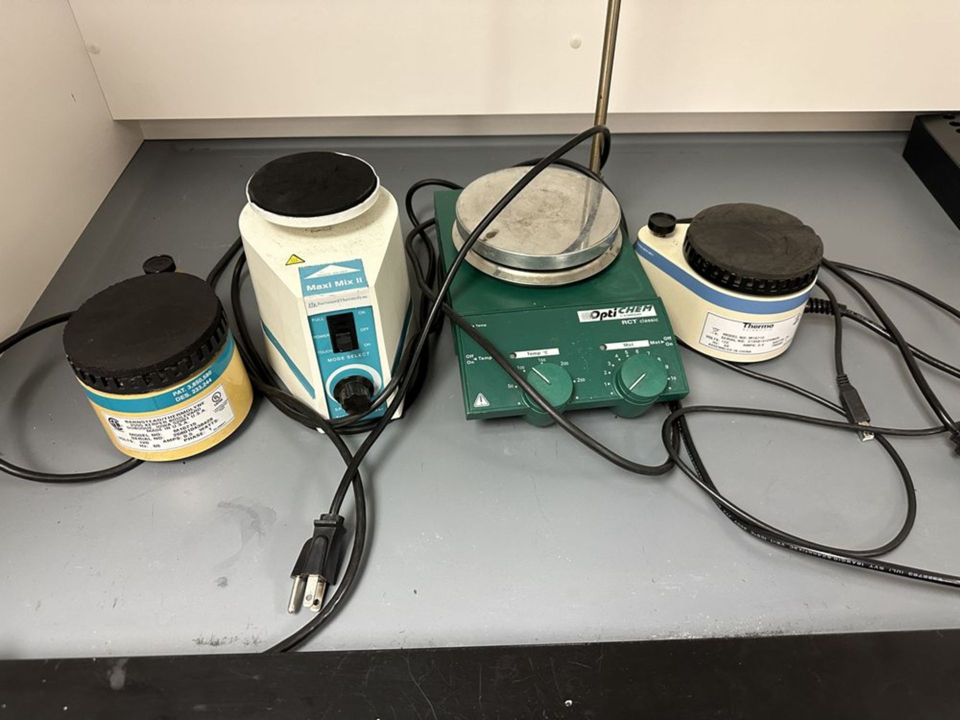 Lot: 4pcs Laboratory Instruments (LOCATED IN MIDDLETOWN, N.Y.)-FOR PACKAGING & SHIPPING QUOTE,