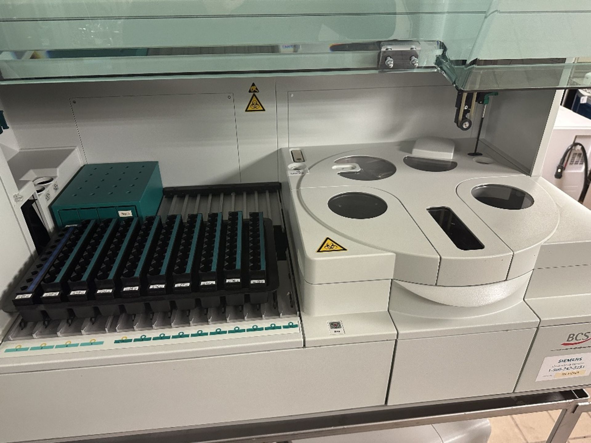 Siemens BCS® XP System Automated Hemostasis Analyzer (LOCATED IN MIDDLETOWN, N.Y.)-FOR PACKAGING & - Image 2 of 4