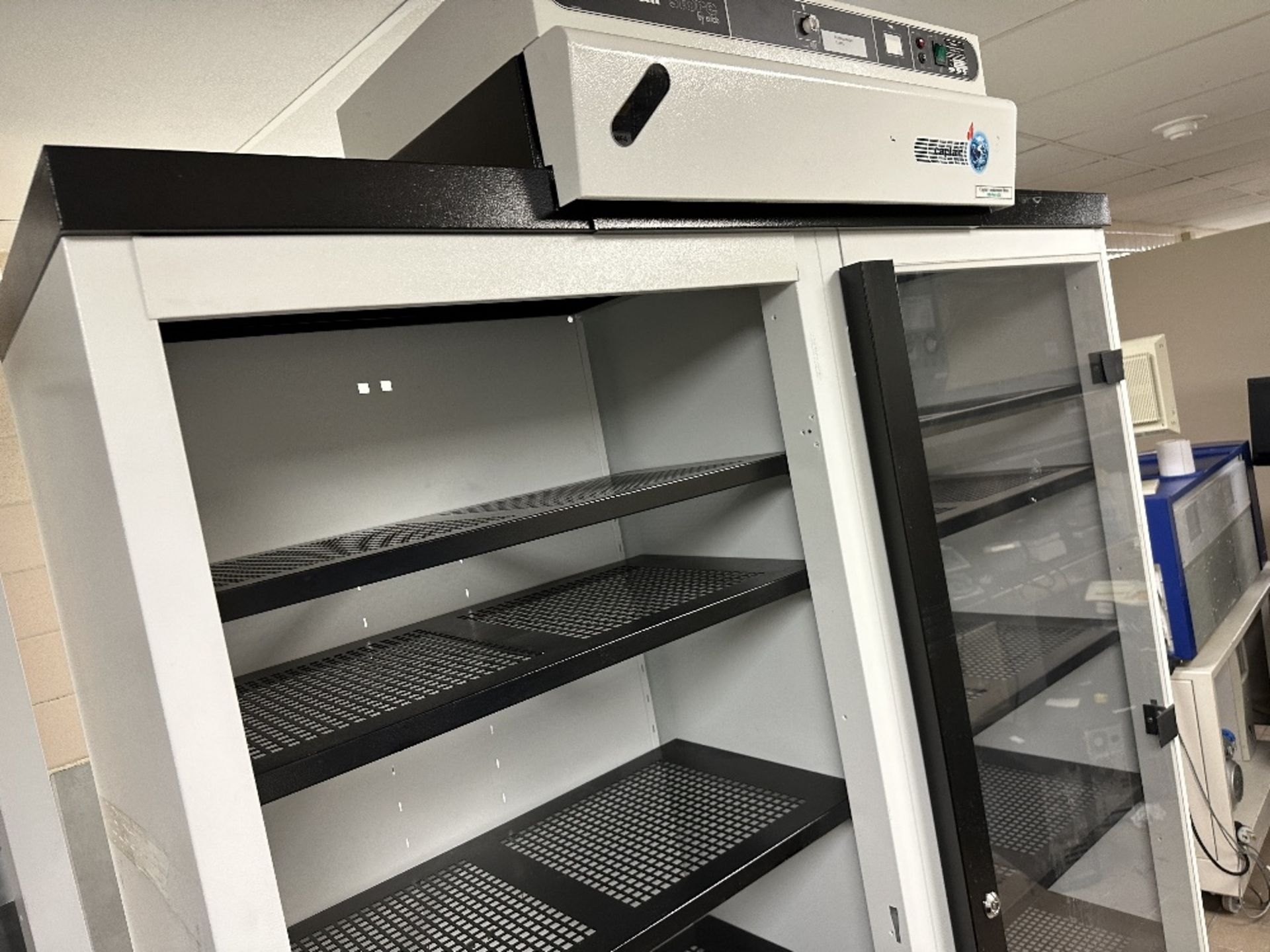 Erlab Captair Store Double Chemical Cabinet AVPS 804 (LOCATED IN MIDDLETOWN, N.Y.)-FOR PACKAGING & - Image 7 of 9