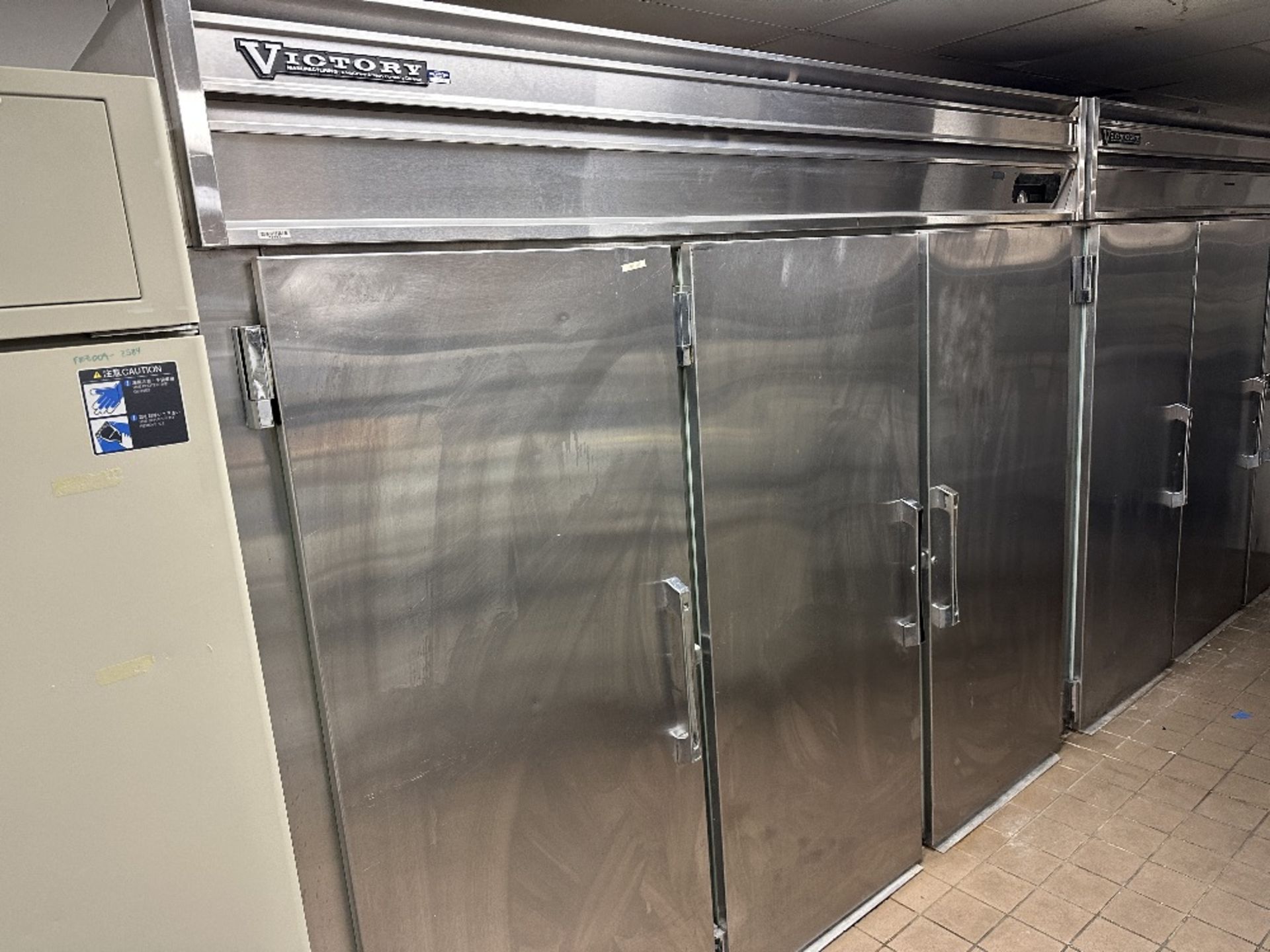 Victory is-30-s3 3 Door Commercial Refrigerator (LOCATED IN MIDDLETOWN, N.Y.)-FOR PACKAGING &