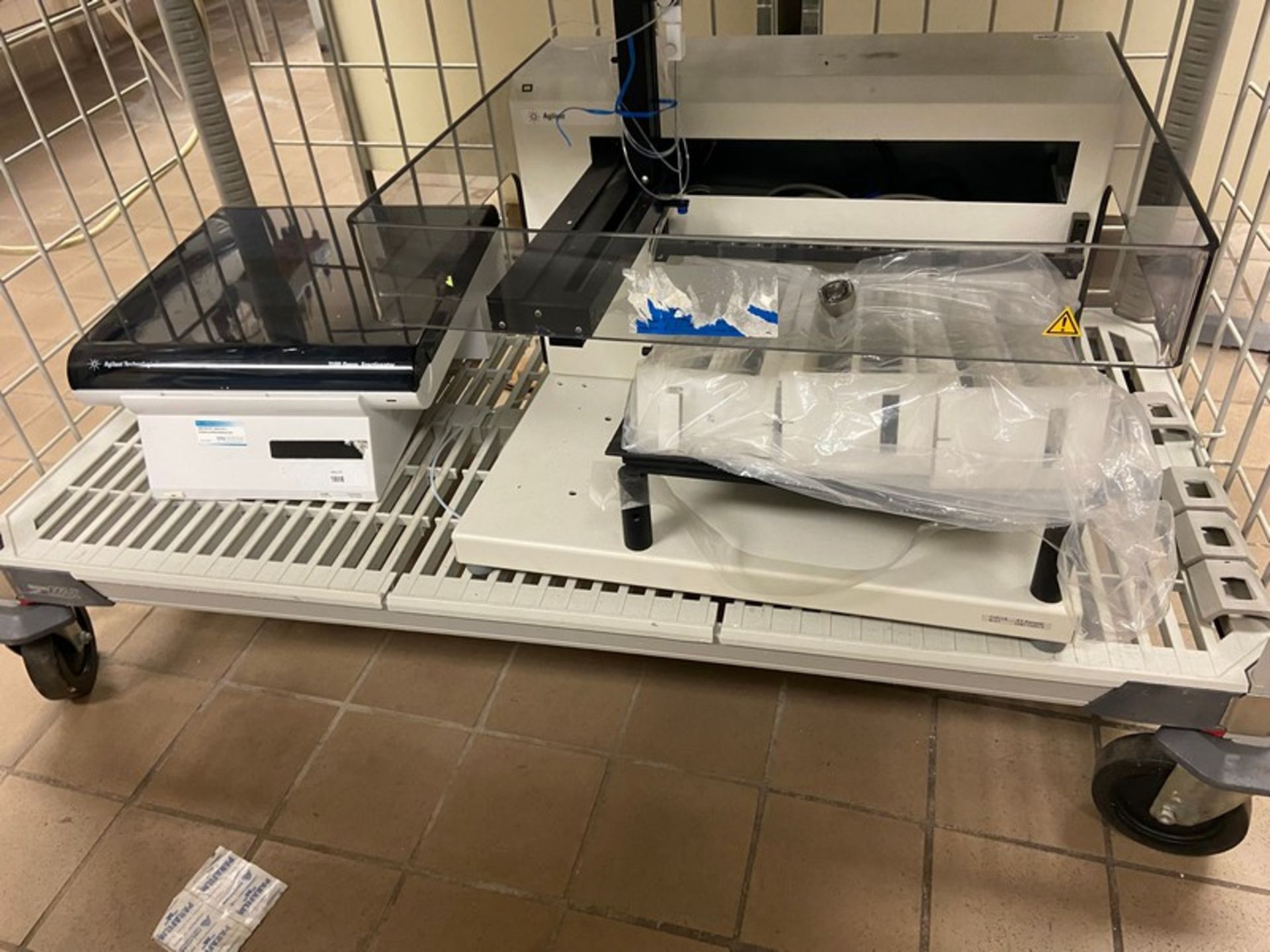 Agilent Technologies 3100 Offgel Fractionator (LOCATED IN MIDDLETOWN, N.Y.)-FOR PACKAGING & SHIPPING