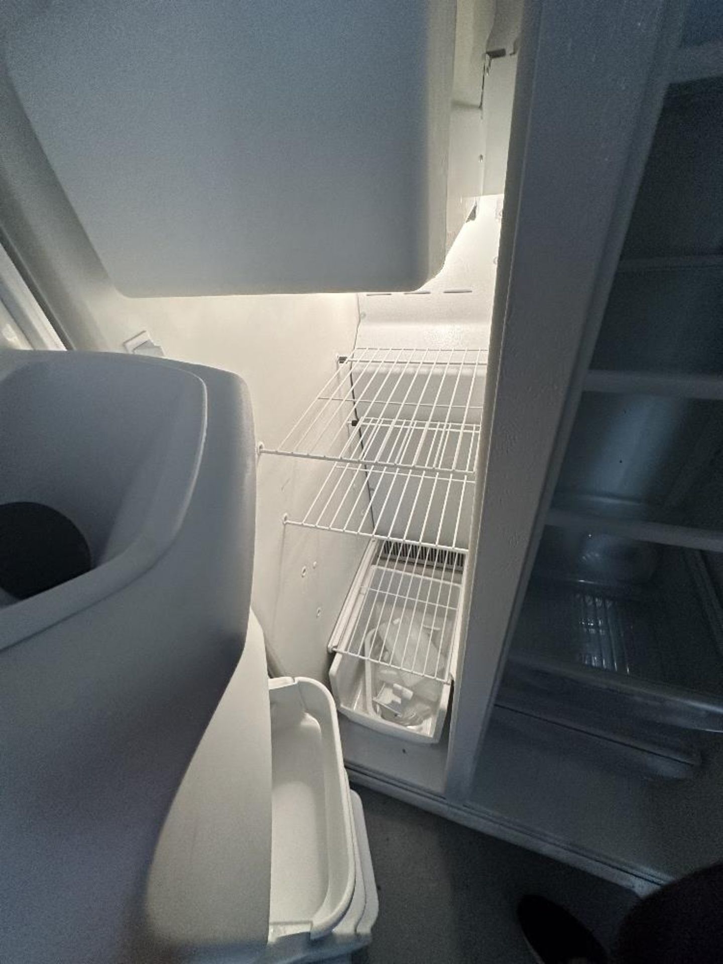Frigidaire Refrigerator Freezer (LOCATED IN MIDDLETOWN, N.Y.)-FOR PACKAGING & SHIPPING QUOTE, PLEASE - Image 3 of 4