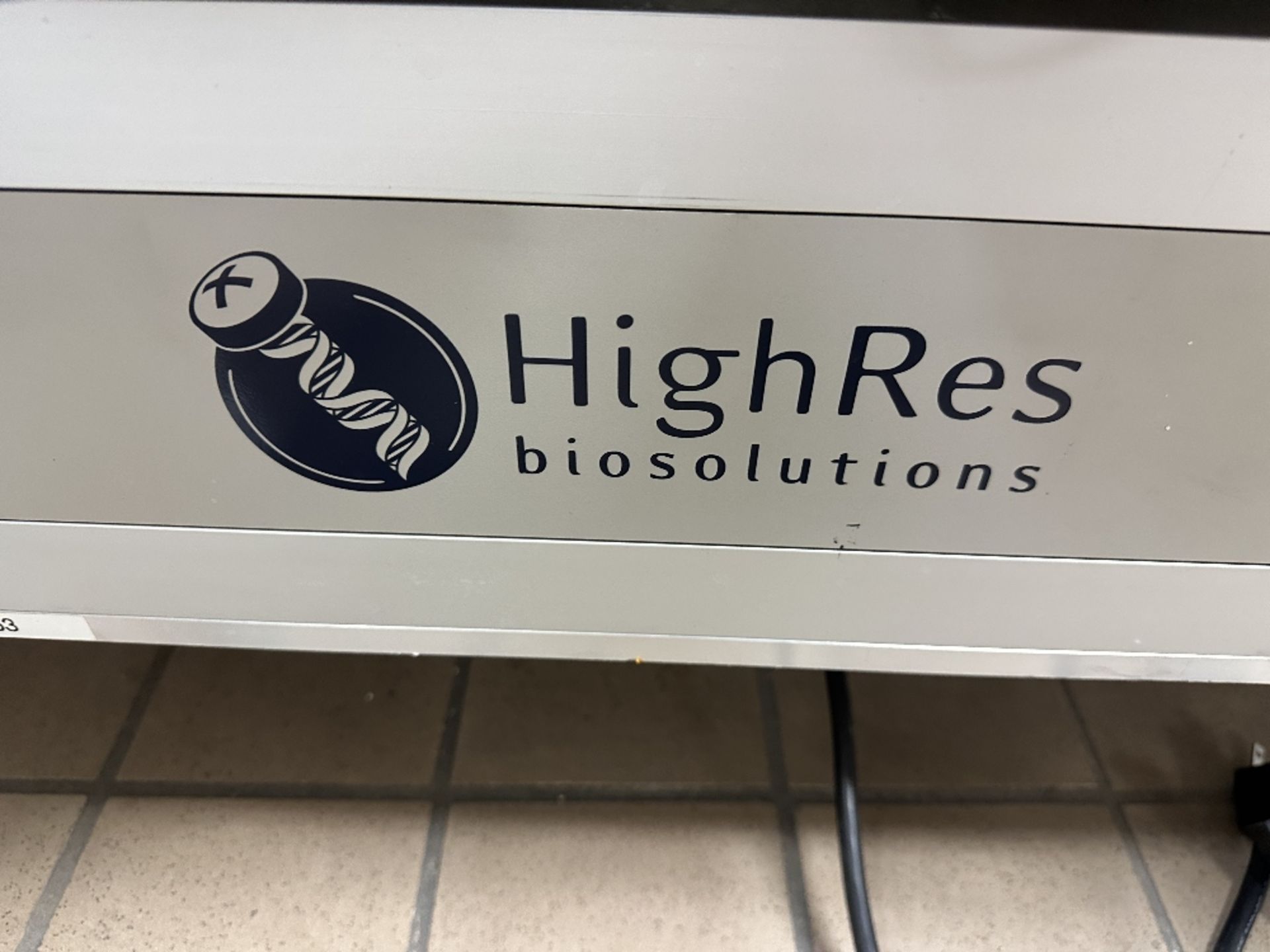 Highres Biosolutions CART ONLY 40x43.5x44 (LOCATED IN MIDDLETOWN, N.Y.)-FOR PACKAGING & SHIPPING - Image 2 of 4