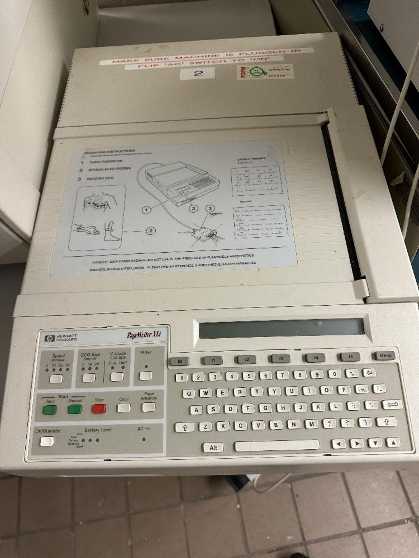 HP Pagewriter Xli Real-Time EKG Cardiograph (LOCATED IN MIDDLETOWN, N.Y.)-FOR PACKAGING & SHIPPING