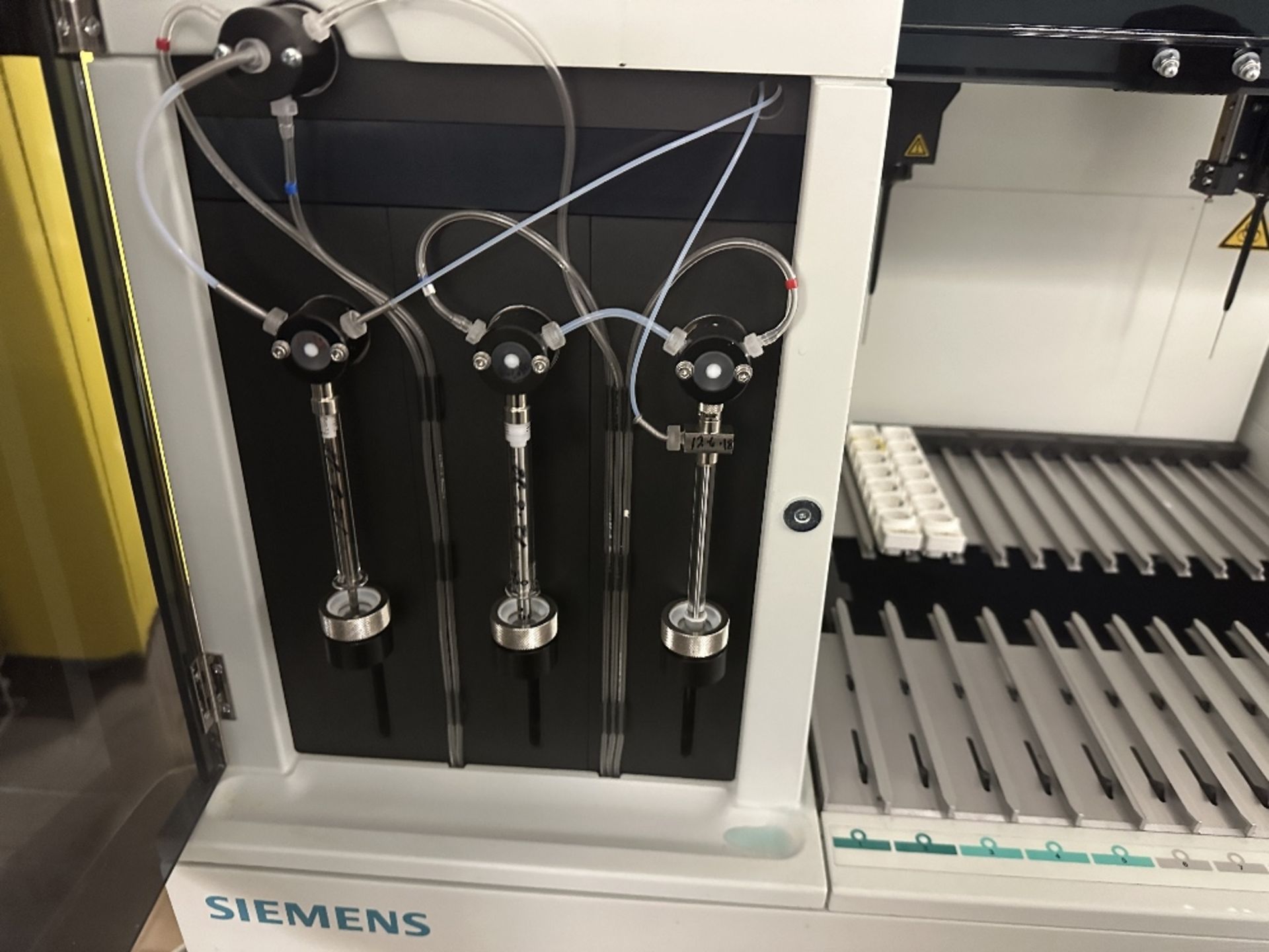 Siemens BN II System - Plasma Protein Testing (LOCATED IN MIDDLETOWN, N.Y.)-FOR PACKAGING & SHIPPING - Image 3 of 6