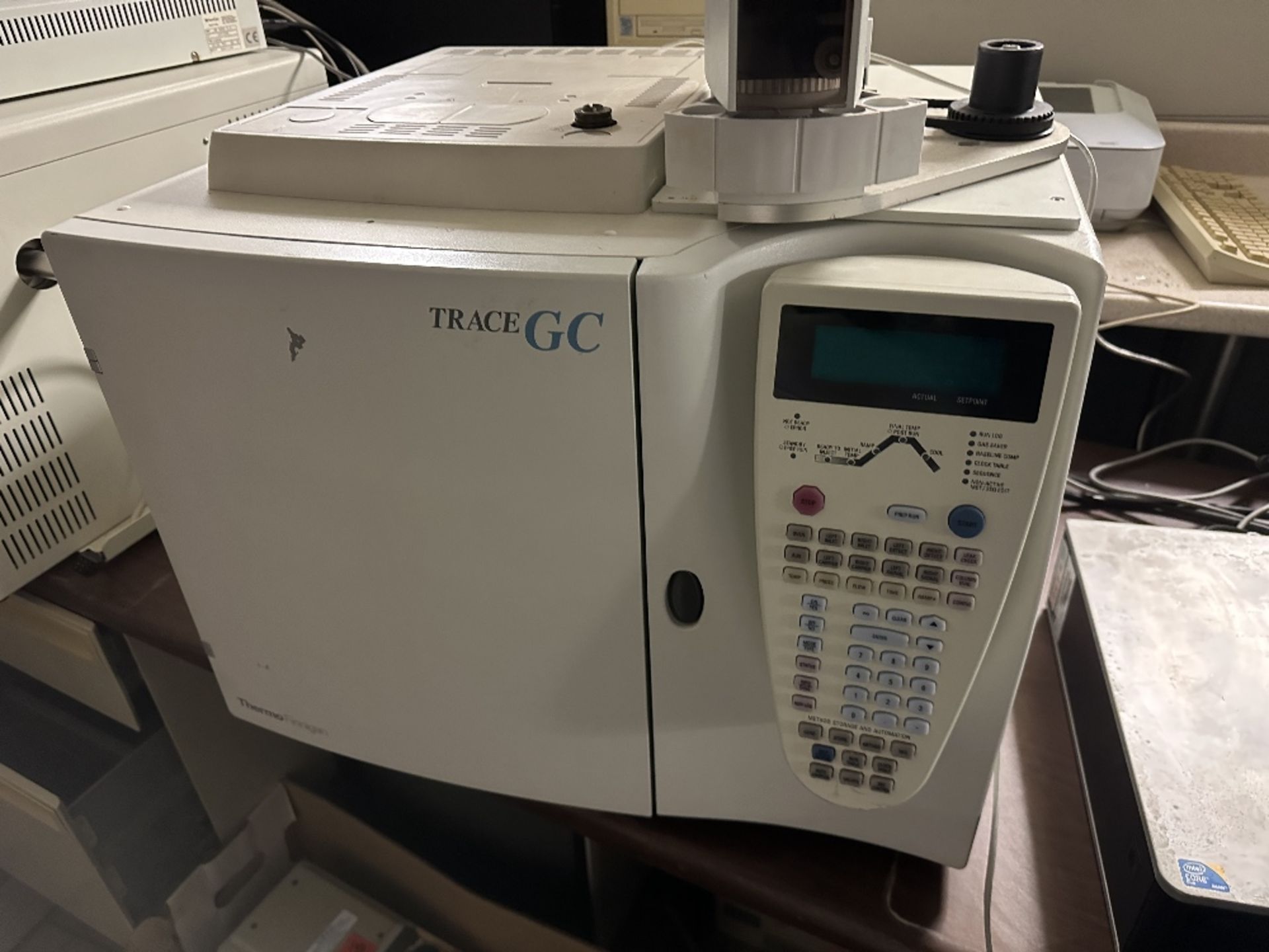 THERMO FINNIGAN TRACE GC & Trace Q & AS2000 (LOCATED IN MIDDLETOWN, N.Y.)-FOR PACKAGING & SHIPPING - Image 7 of 12