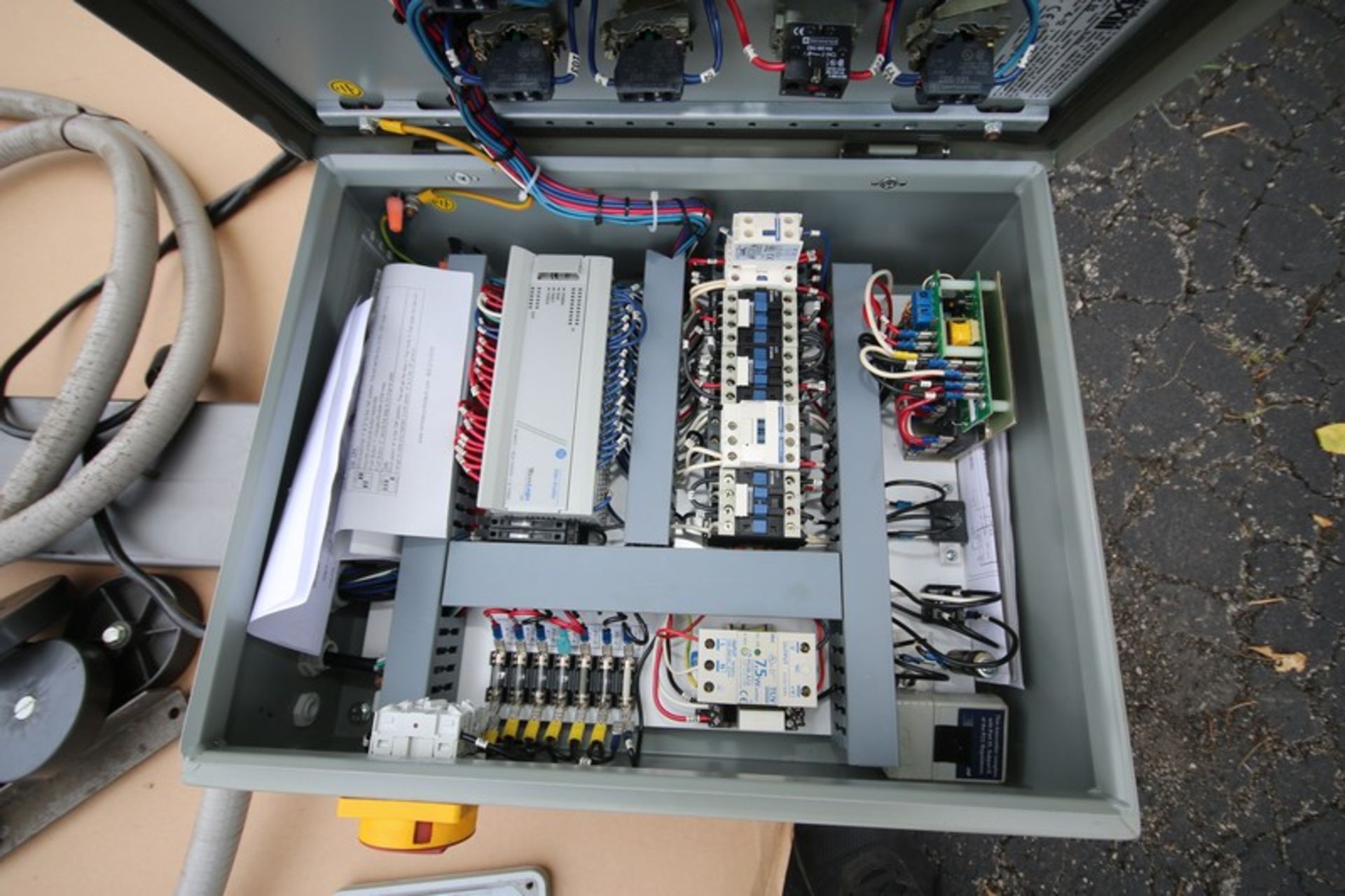 Orion Aprox. 12' H Pallet Wrapper, Model MPA66, SN 2006-0516582, with Control Box with Allen Bradley - Image 9 of 11