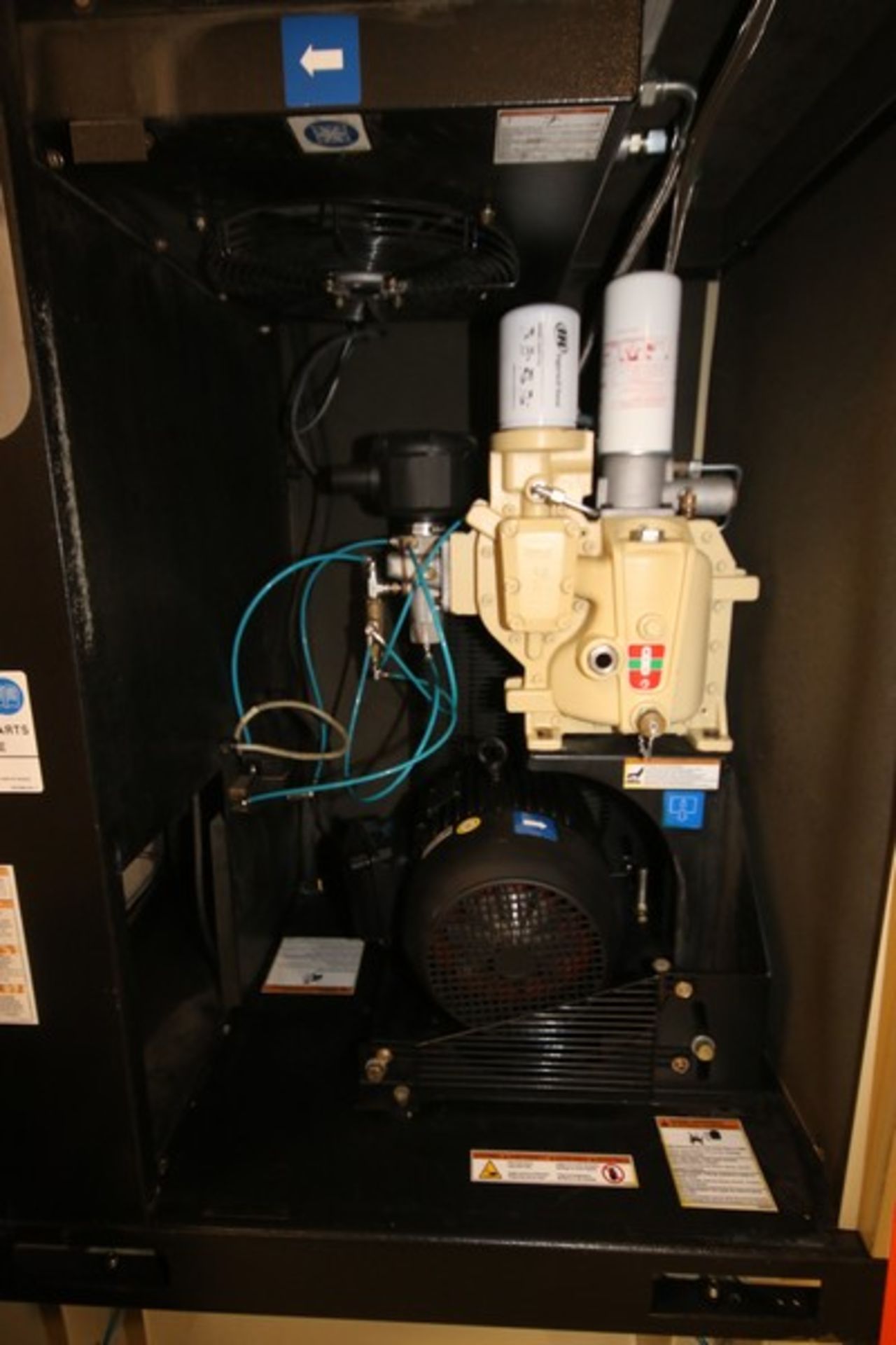 2019 Ingersol Rand 5 hp Screw Air Compressor, Model R4i-A125, SN CBV673532, 125 max psi, Tri - Image 5 of 9