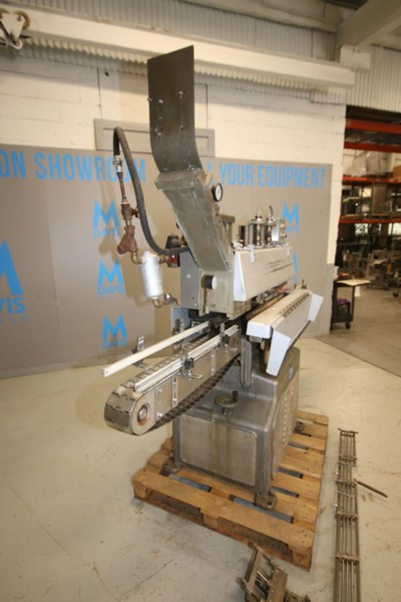 Diversified Capping In-Line Capper, Model 76-100, SN 76-221, with 4" W S/S Conveyor, Includes Feed - Image 4 of 8