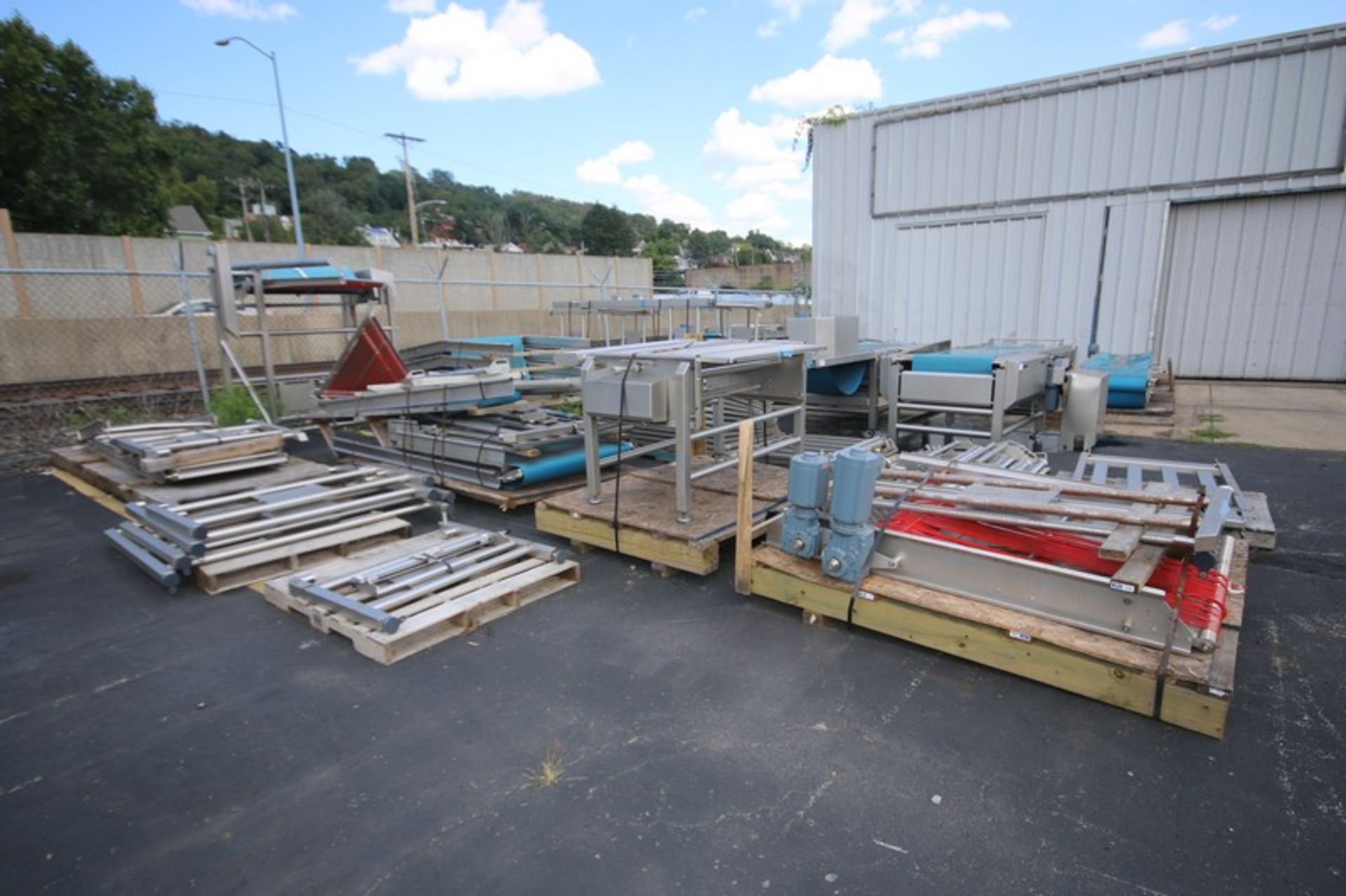 Large Lot of S/S Bakery Sheeting Conveyor System, Aprox. 250' Total Sections, 27" & 43" Wide Belt - Image 2 of 6