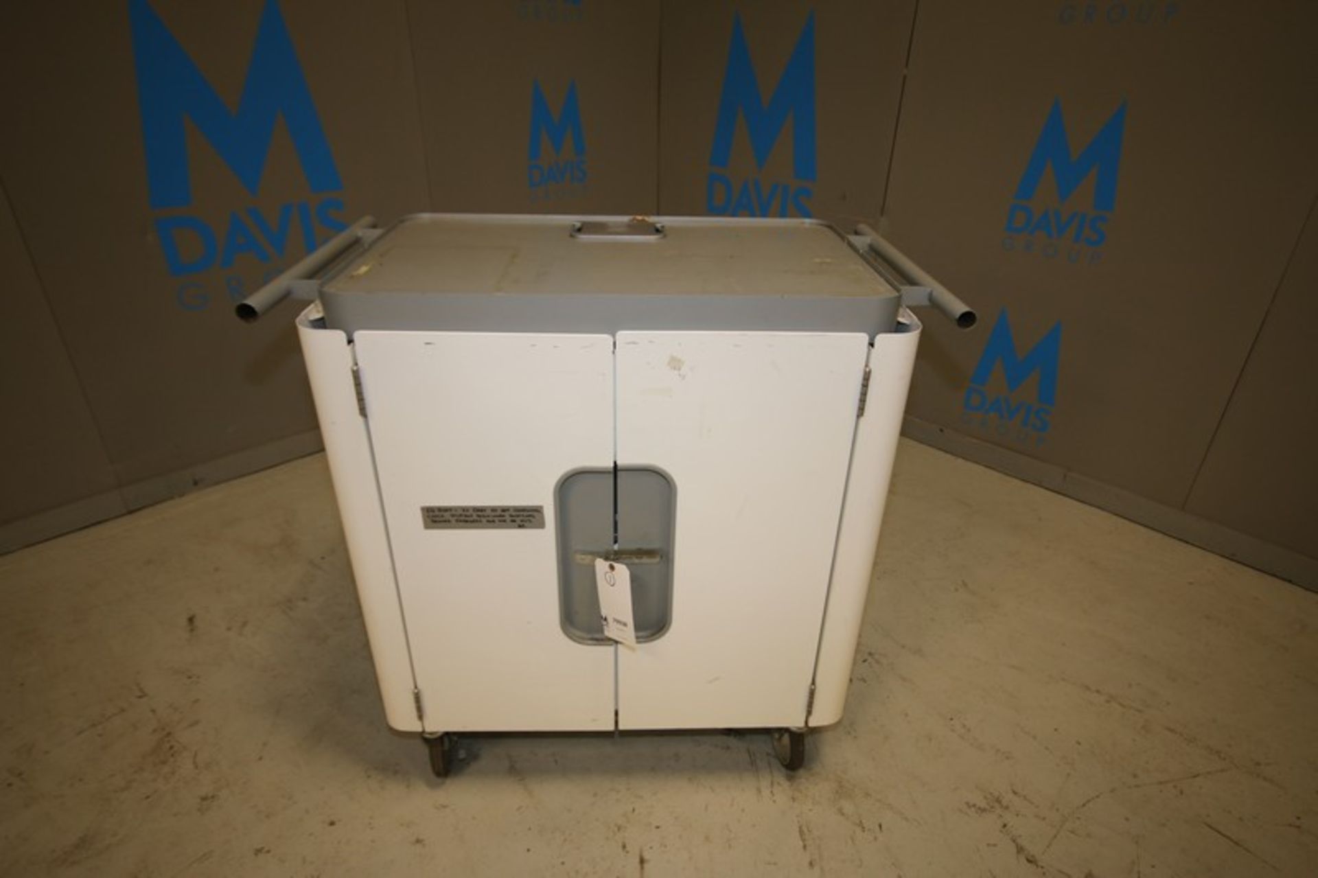 43" L x 24" W x 43" H Portable Electric Supply Cart (INV#79938)(Located @ the MDG Auction Showroom