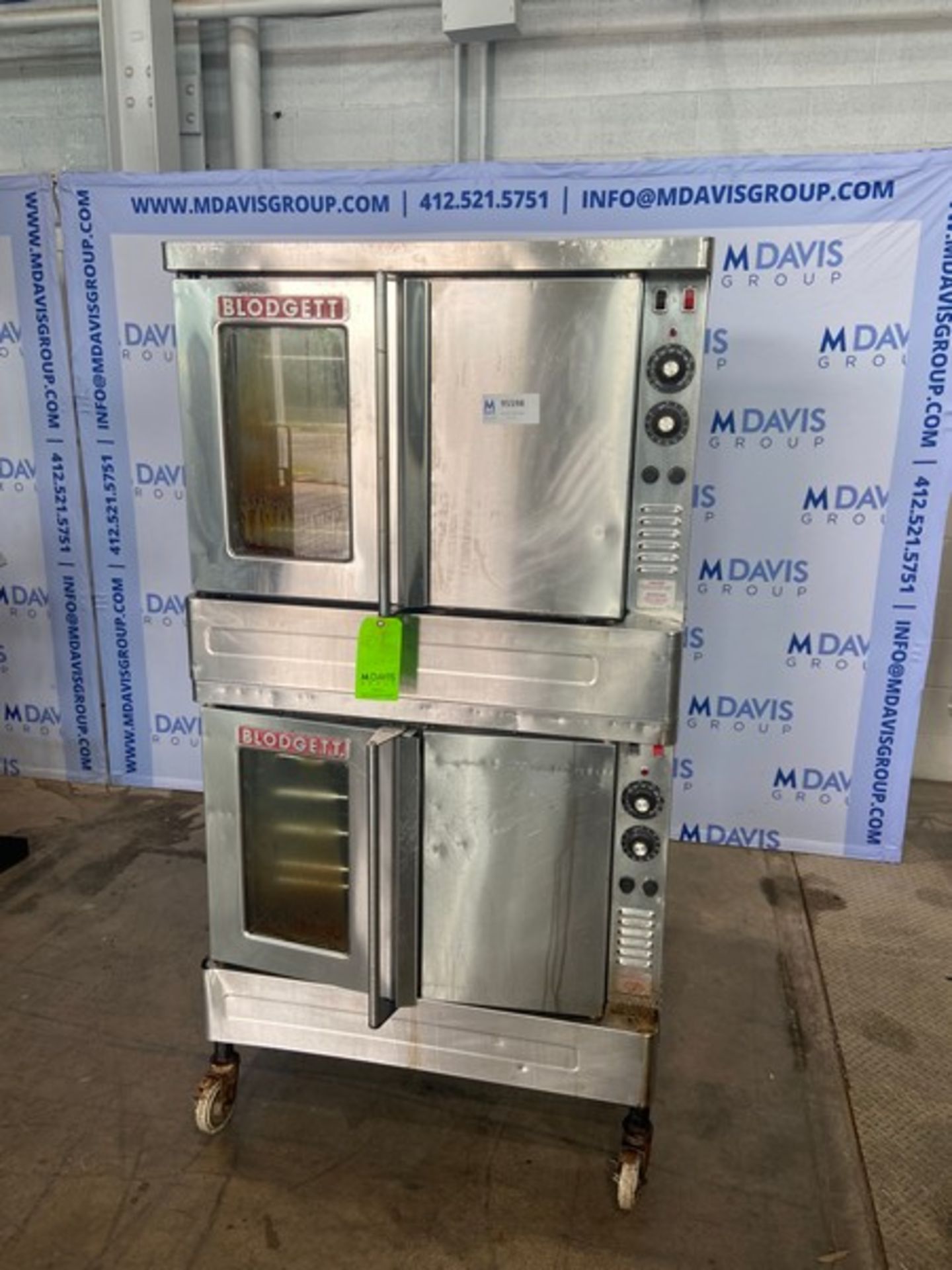 Blodgett Double Decker Oven,with Double Doors, Mounted on Casters (INV#95598)(Located @ the MDG - Image 3 of 7