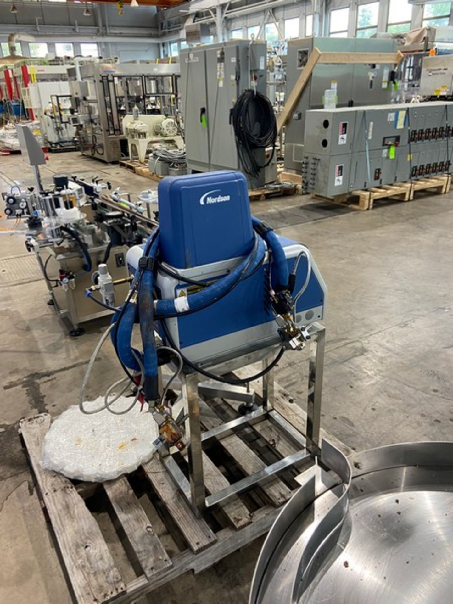 Nordson GluePot,M/N MESA6, S/N SA16G16694, Mounted on S/S Frame, with S/S Stand (INV#97130) (Located - Image 3 of 5